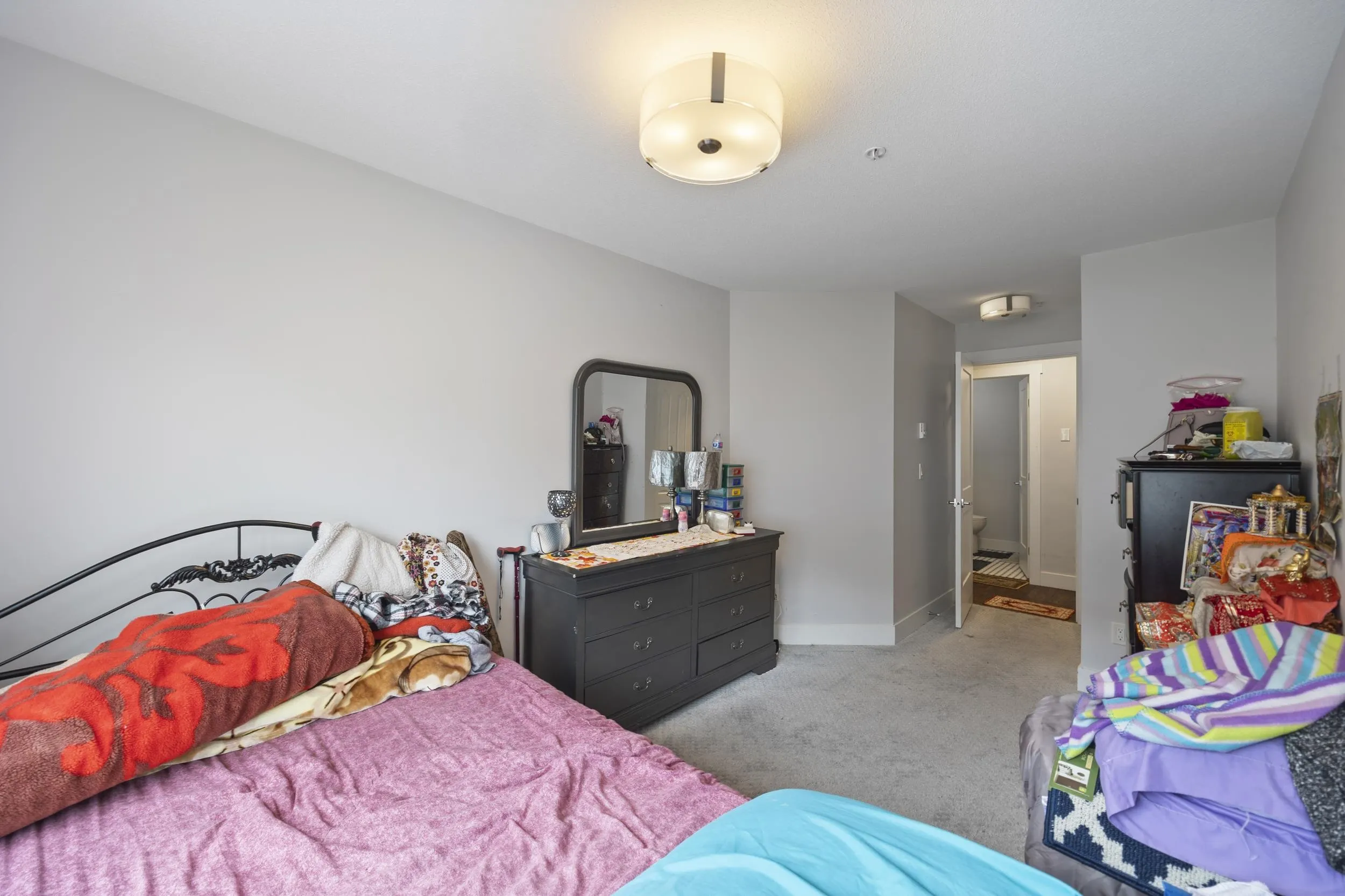208 15272 20 Avenue