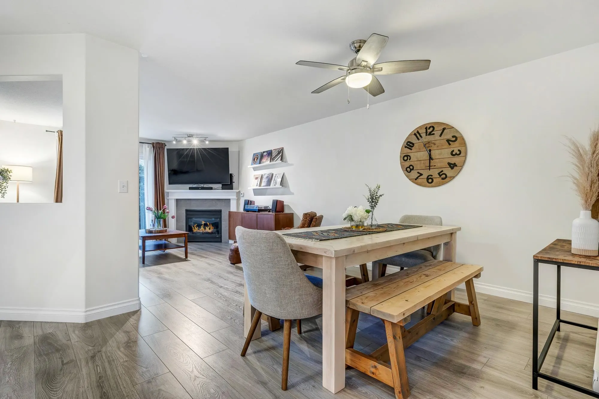 126 9855 Quarry Road