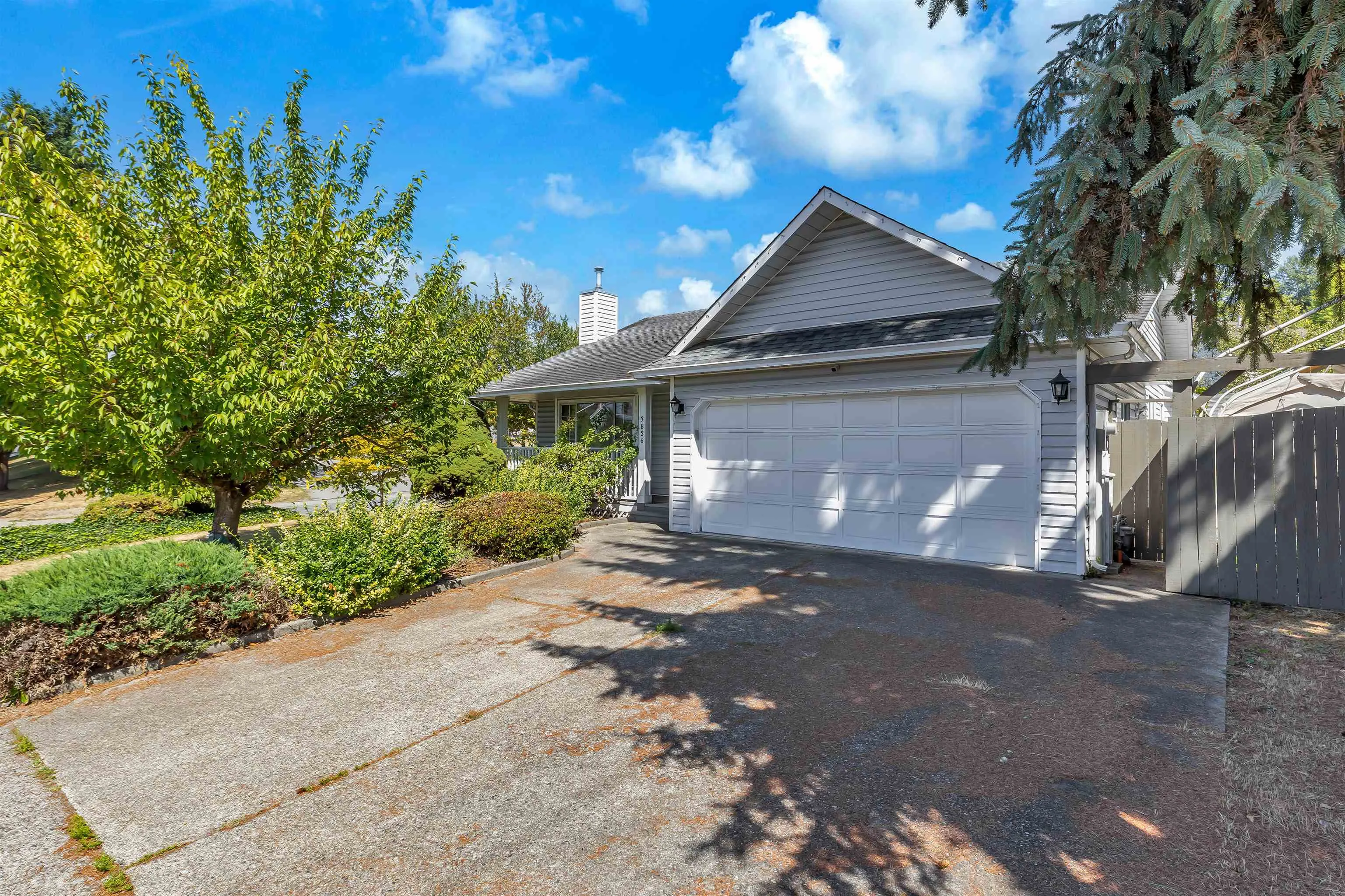 3826 Old Clayburn Road