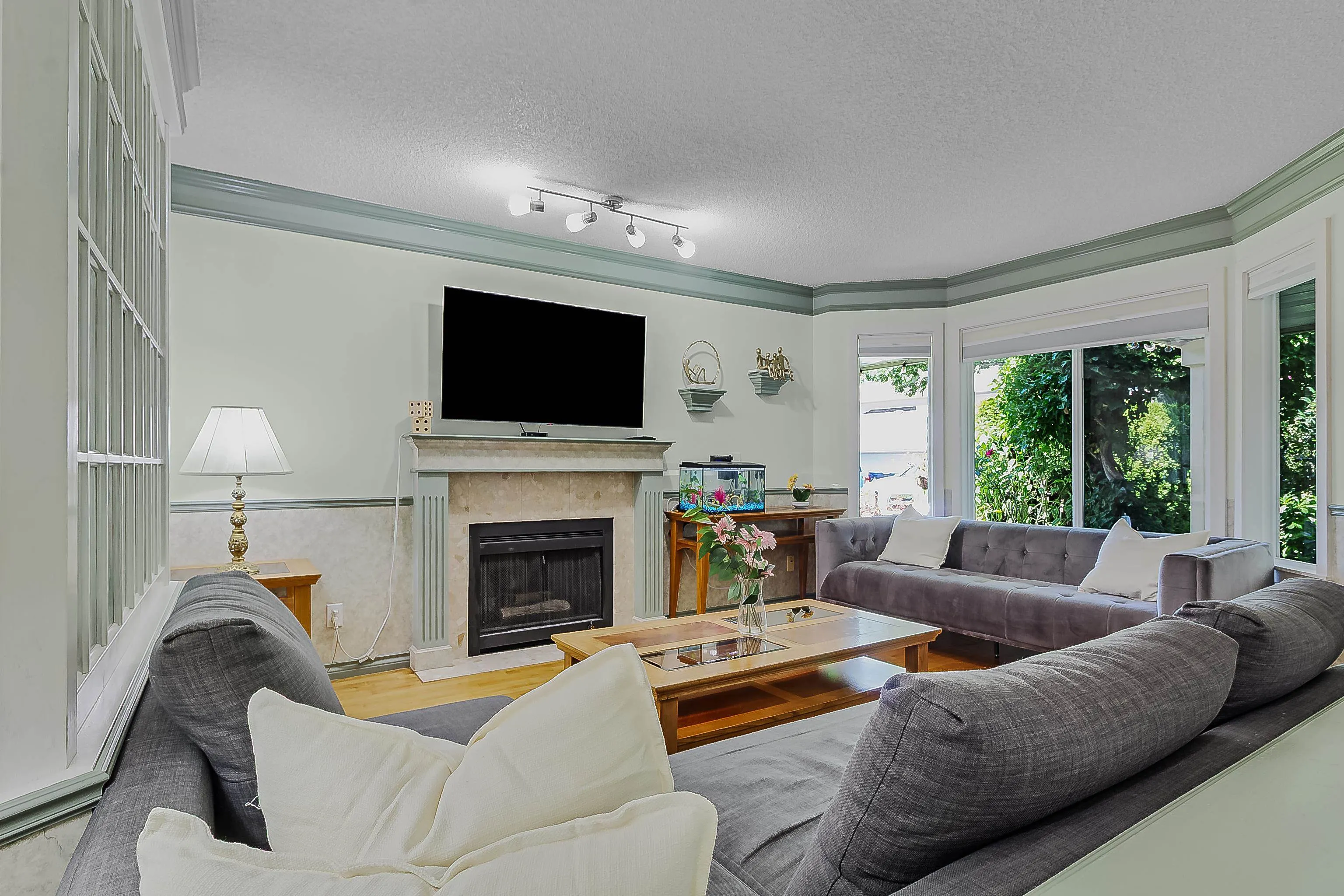 24 9045 Walnut Grove Drive