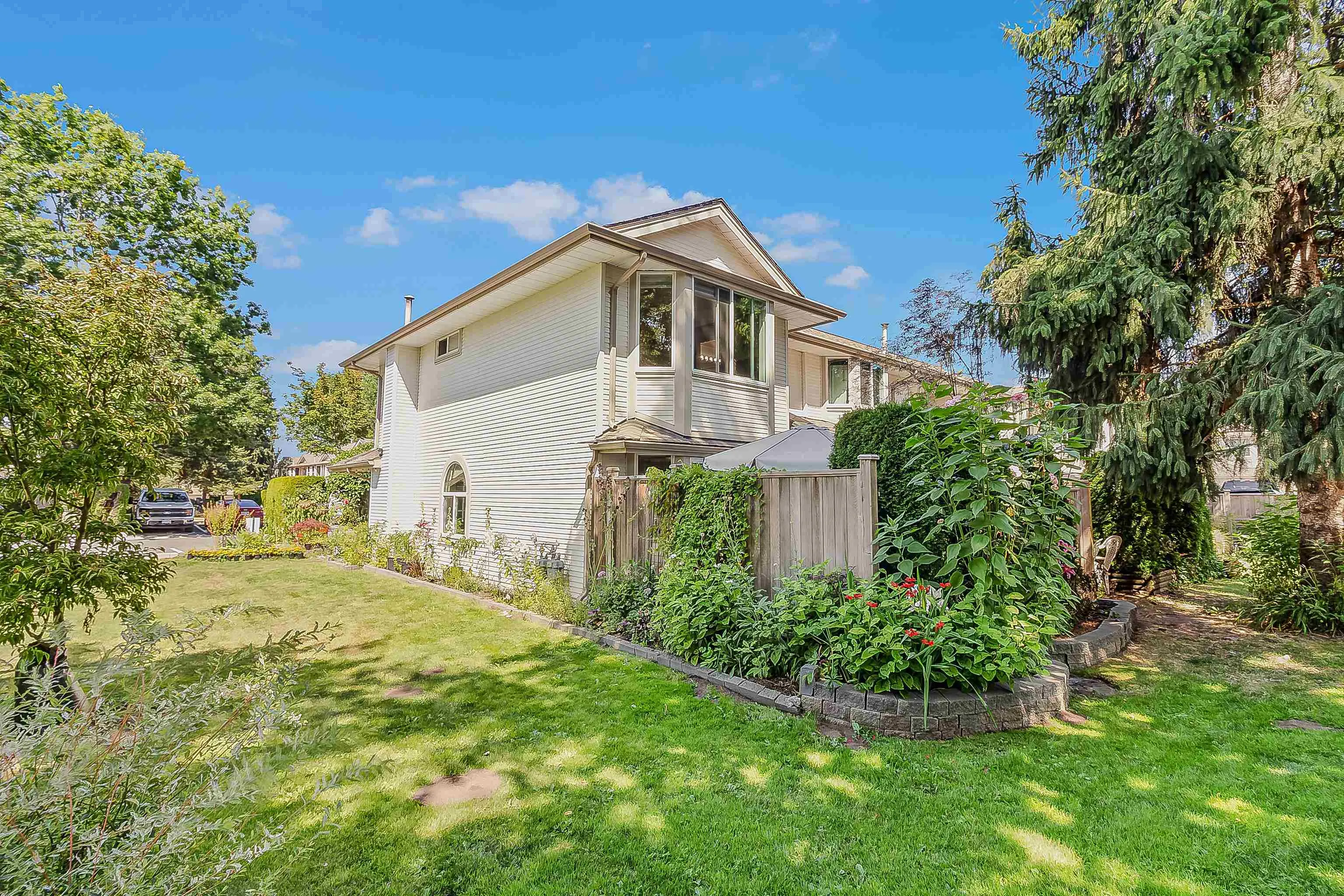 24 9045 Walnut Grove Drive