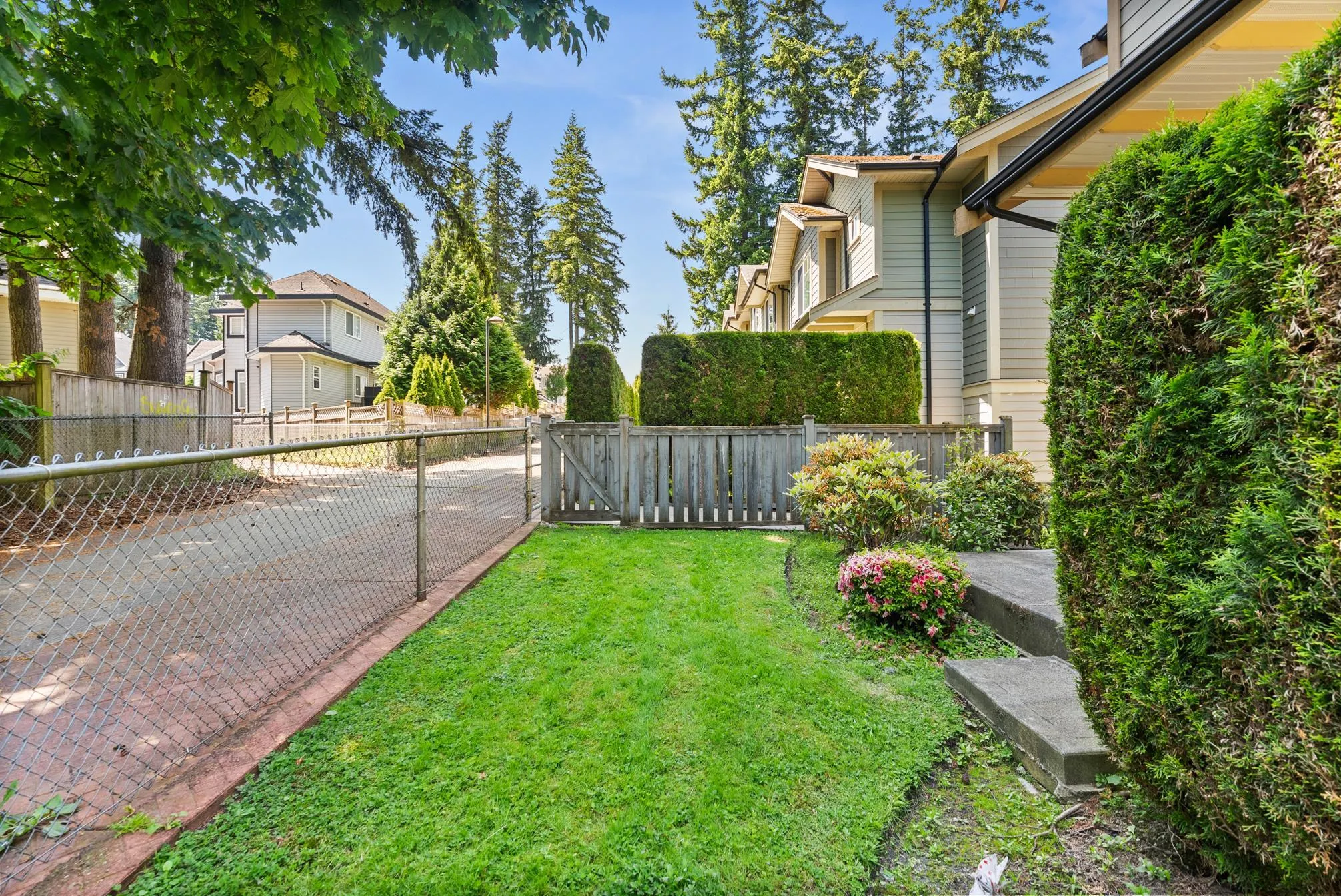 19 5957 152 Street