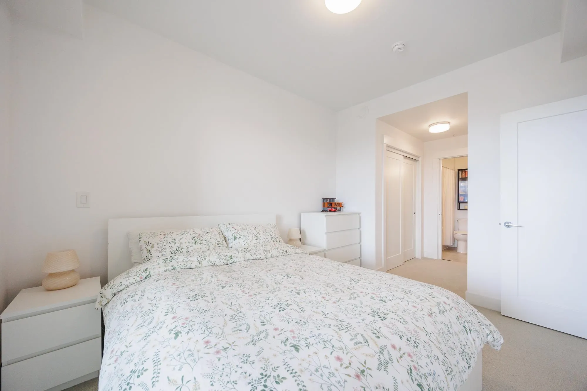 A224 20727 Willoughby Town Centre Drive