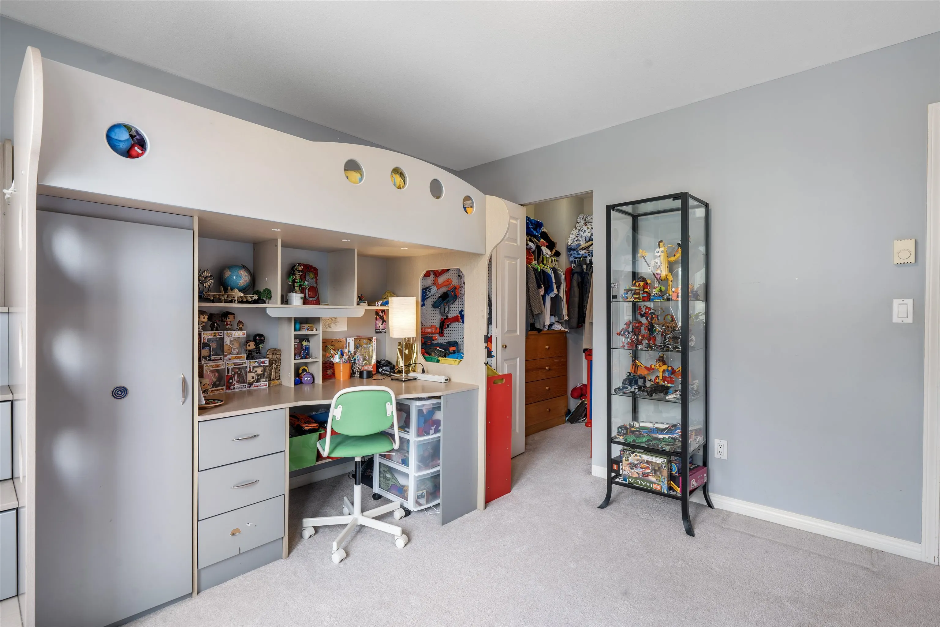 19 1765 Paddock Drive