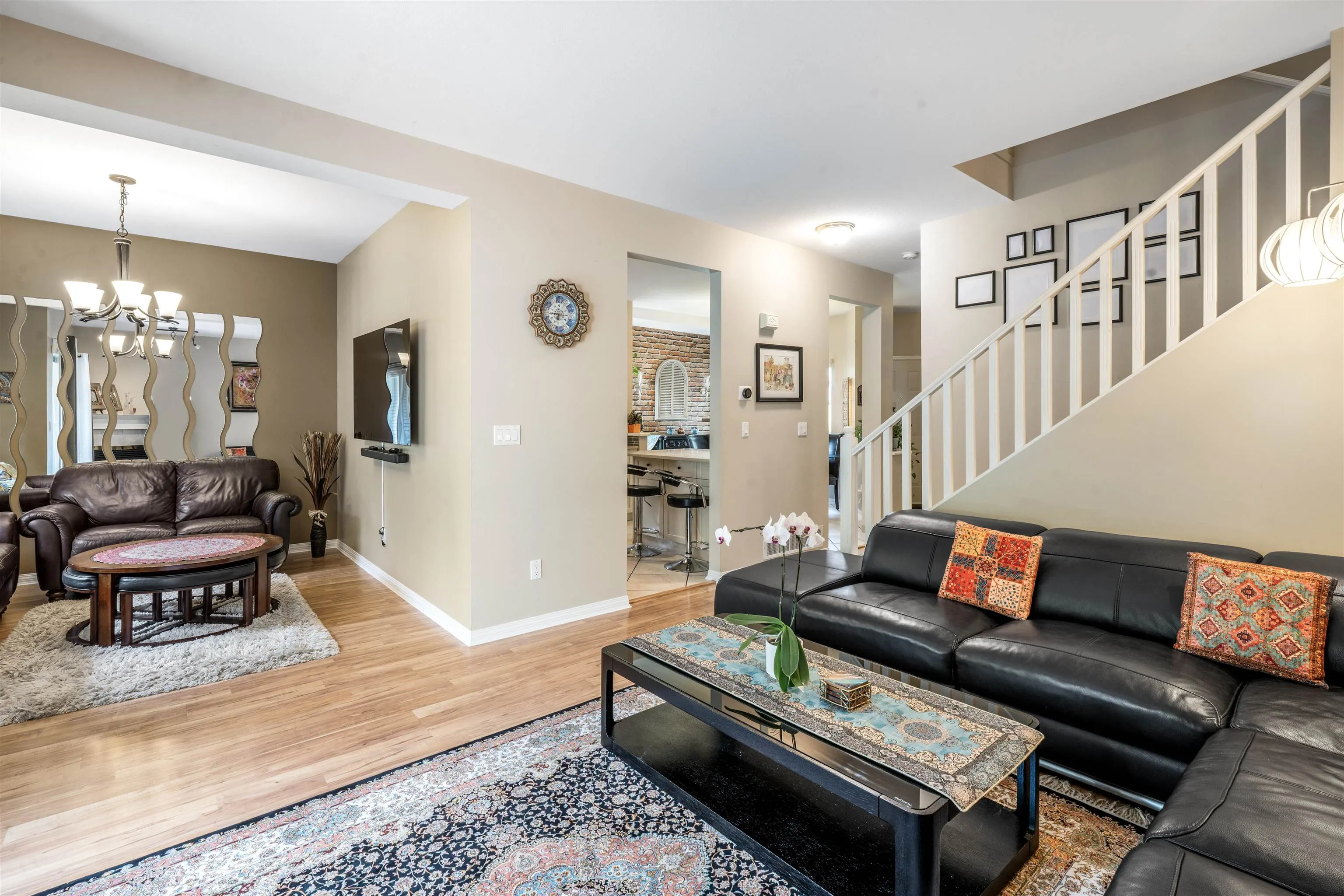 19 1765 Paddock Drive
