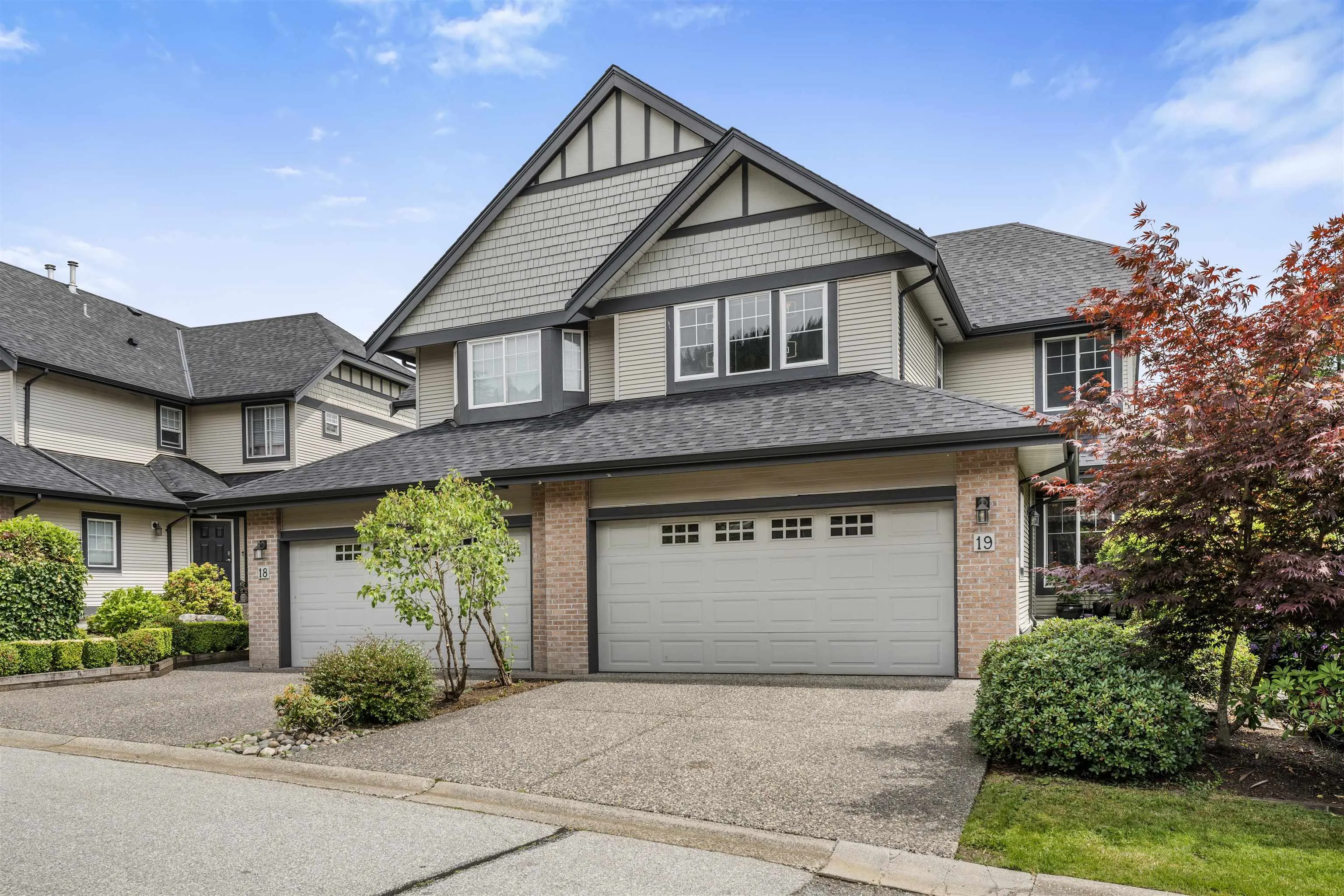 19 1765 Paddock Drive