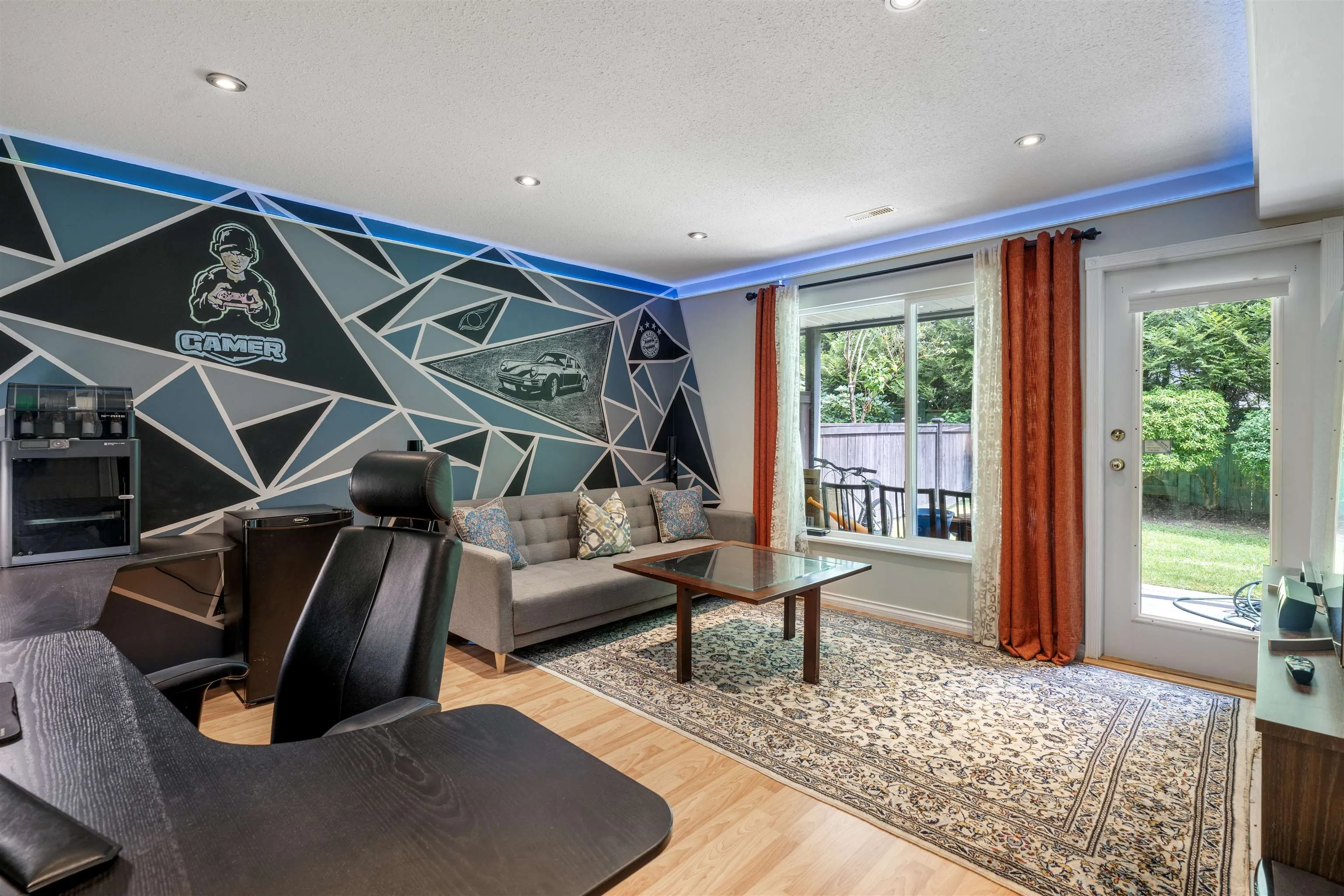 19 1765 Paddock Drive