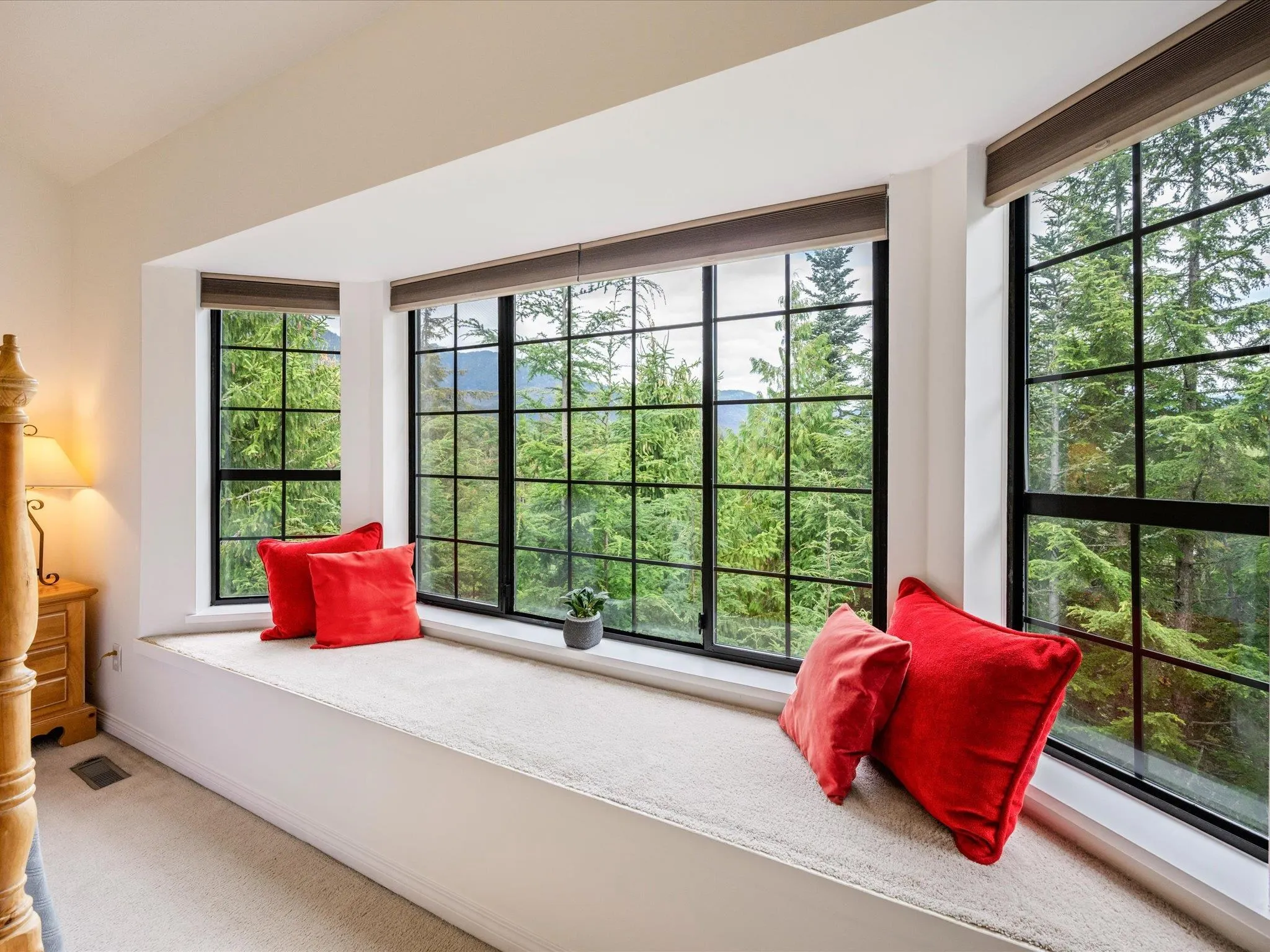 32 2104 Nordic Drive