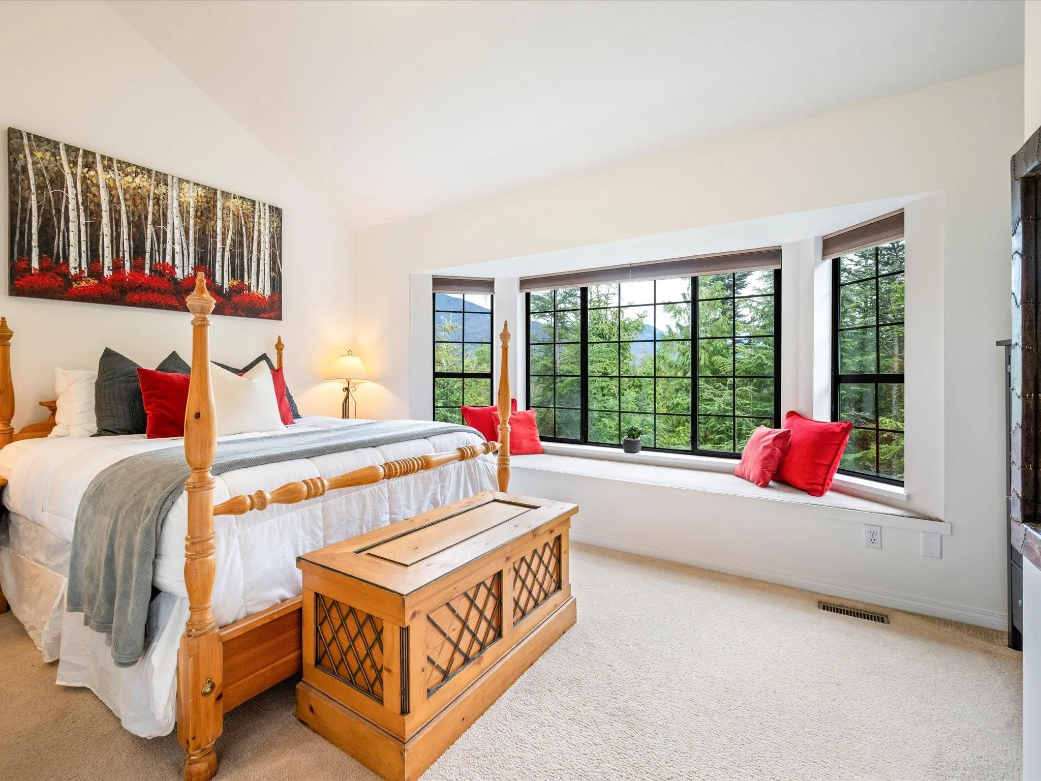 32 2104 Nordic Drive