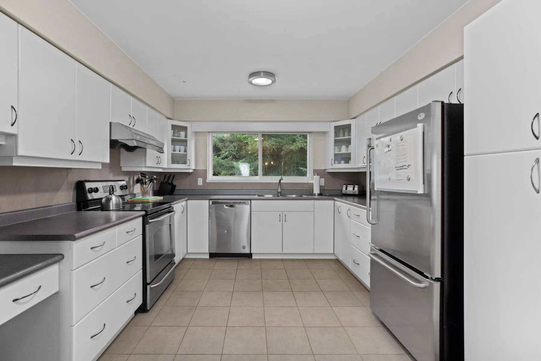 905 Greenwood Road