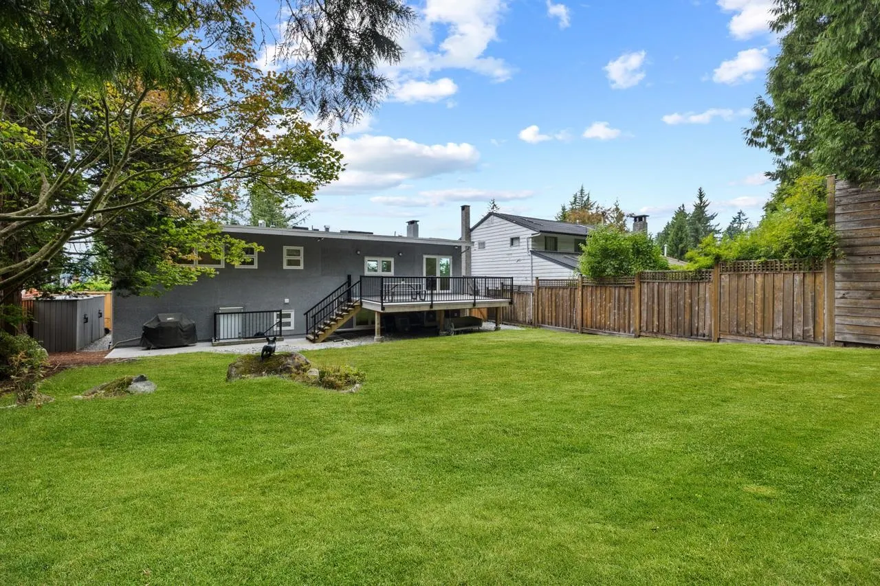 2996 Plymouth Drive