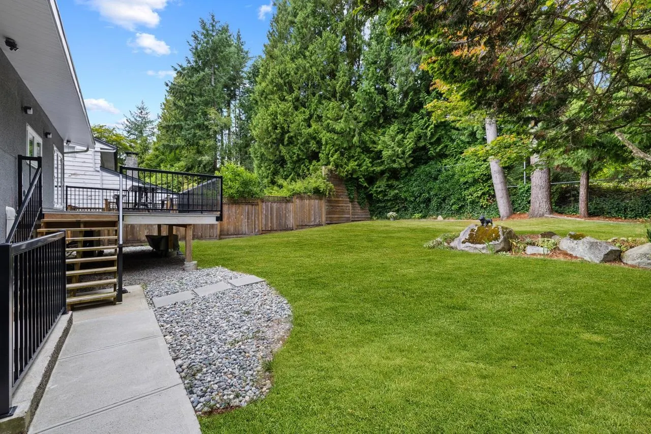 2996 Plymouth Drive