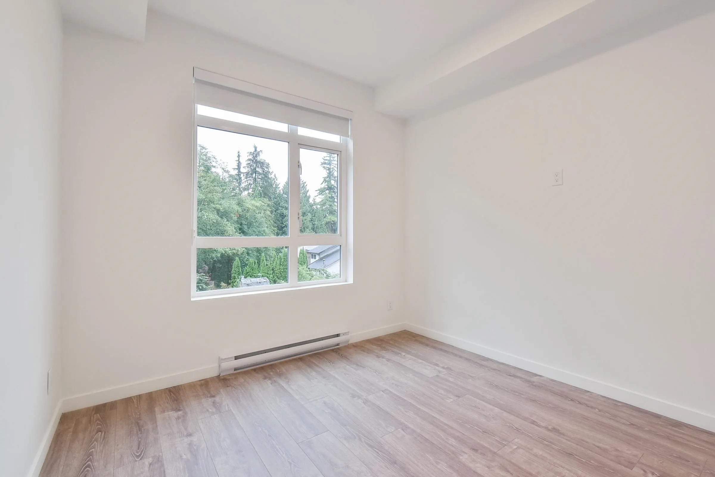 323 13968 Laurel Drive