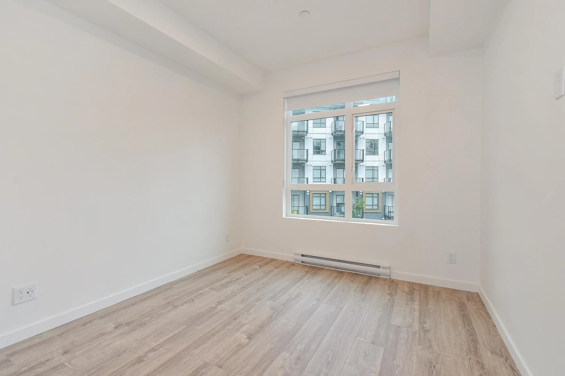 323 13968 Laurel Drive