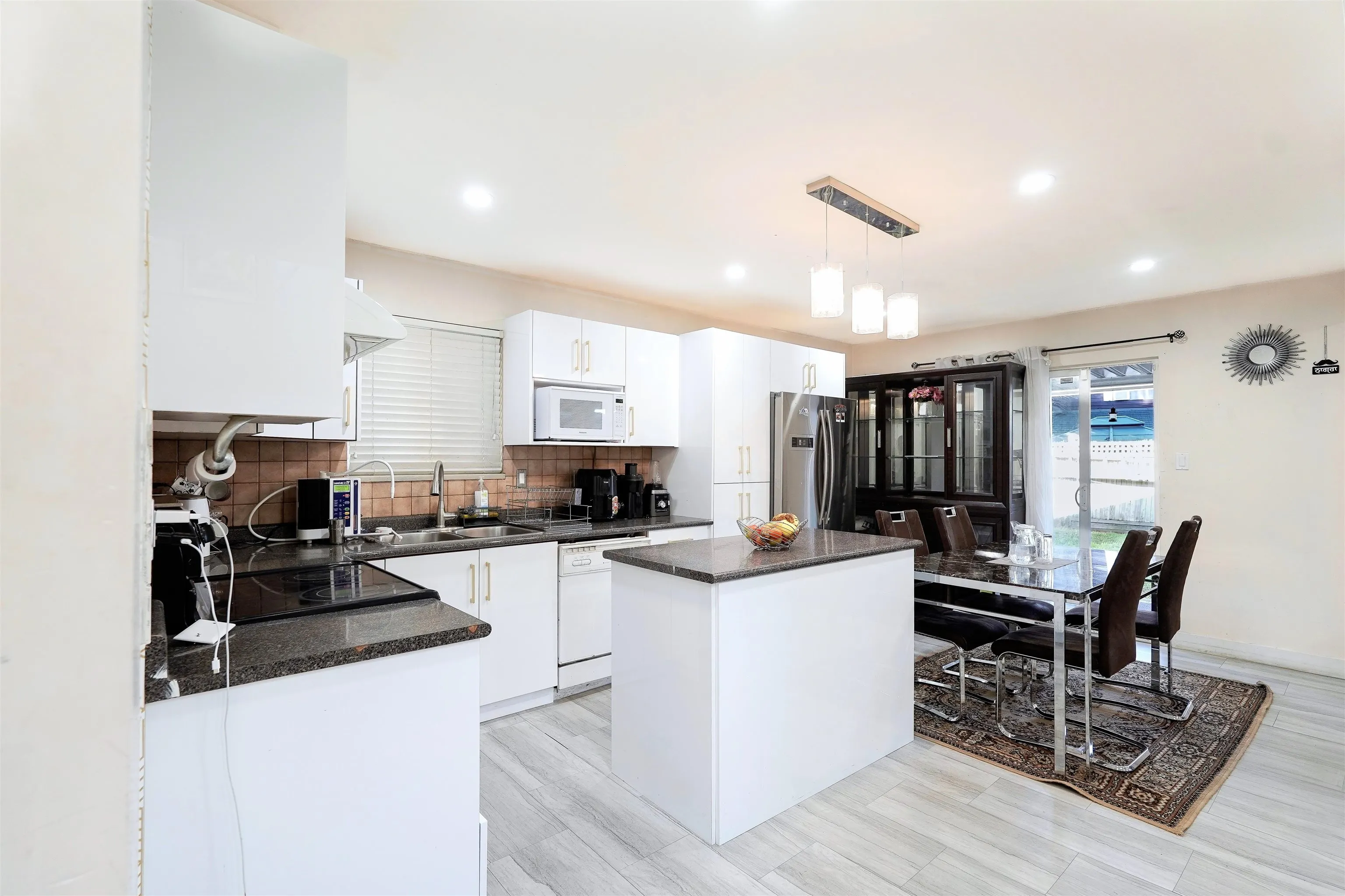 7368 Parkwood Drive