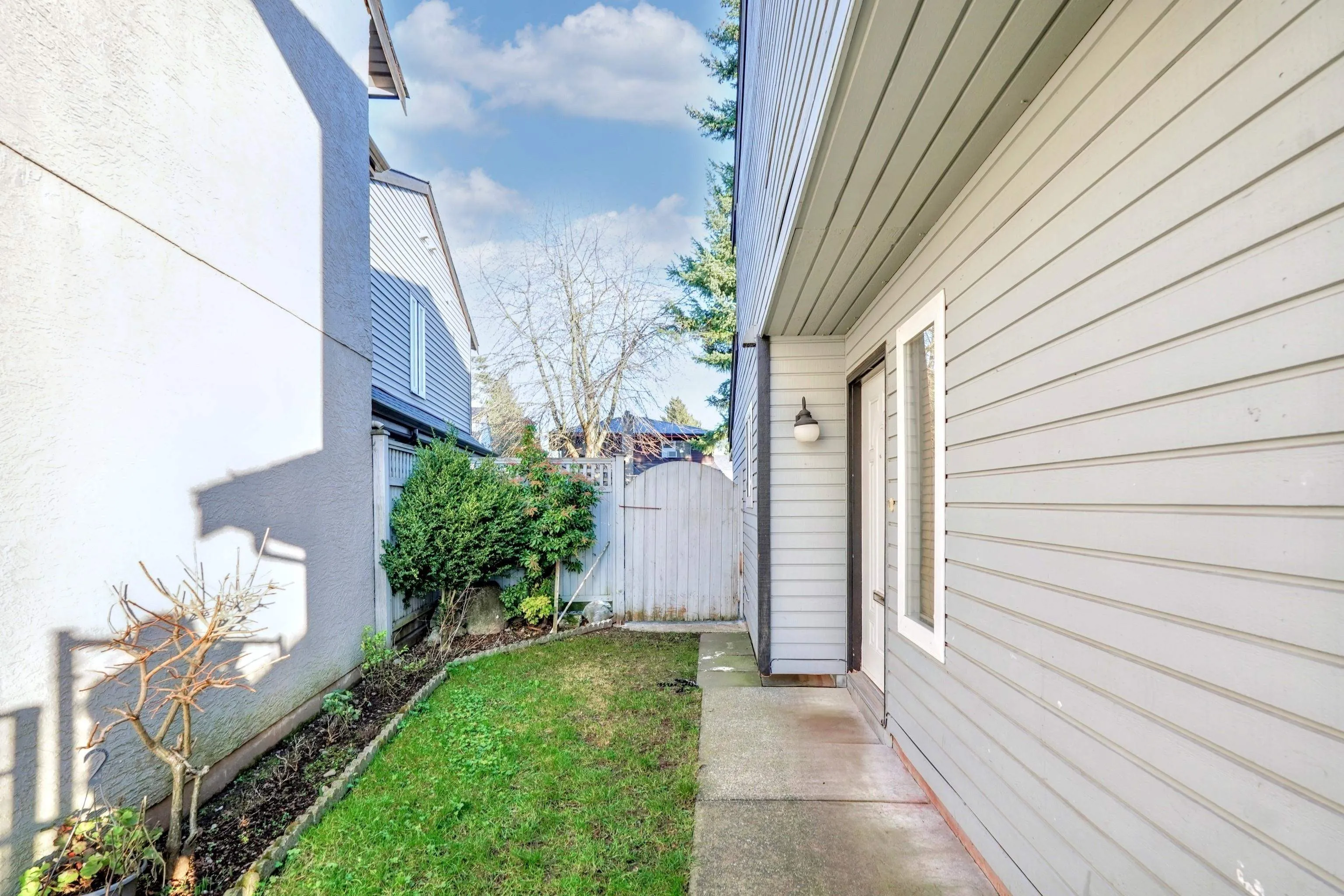 7368 Parkwood Drive