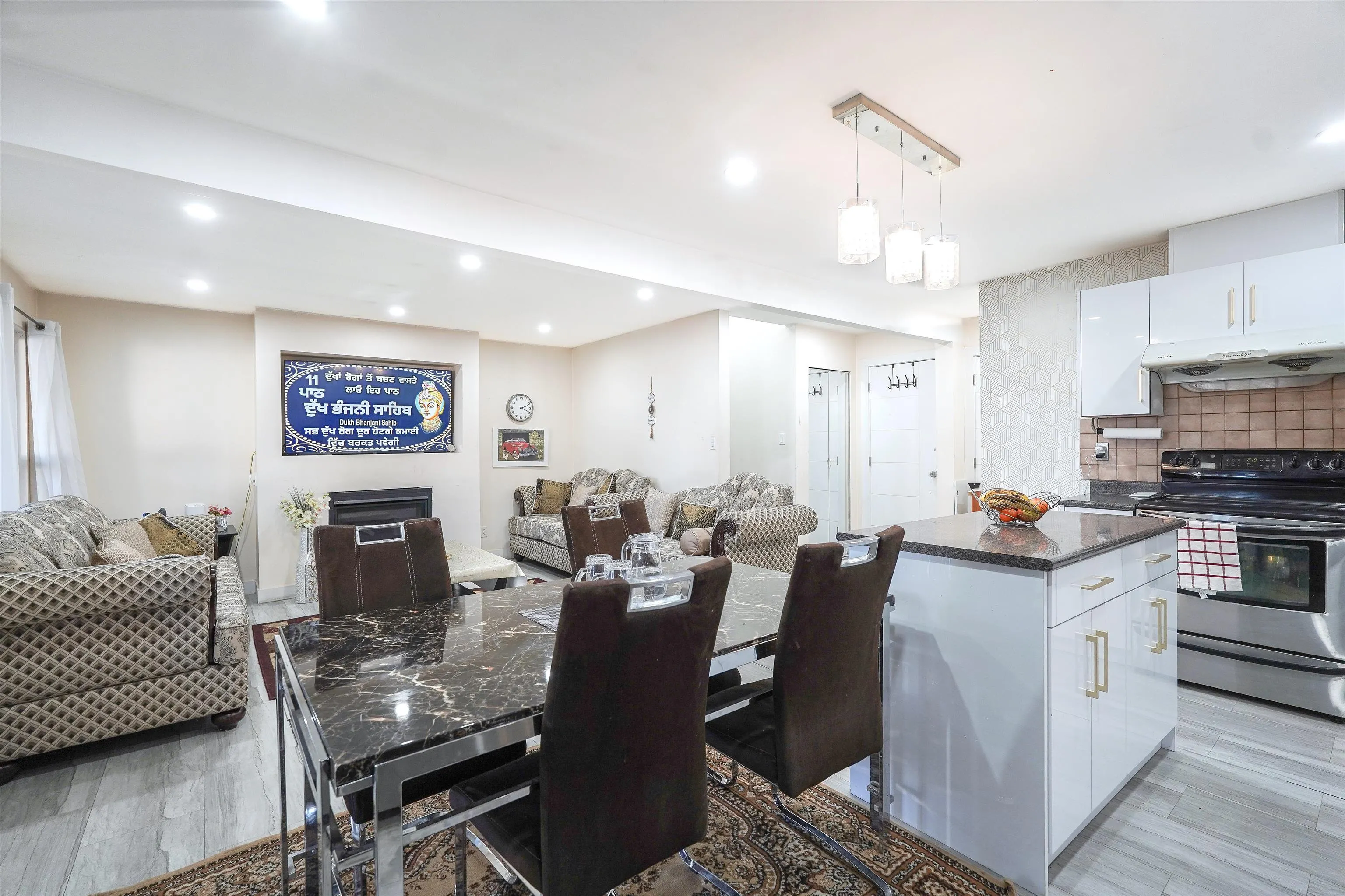 7368 Parkwood Drive