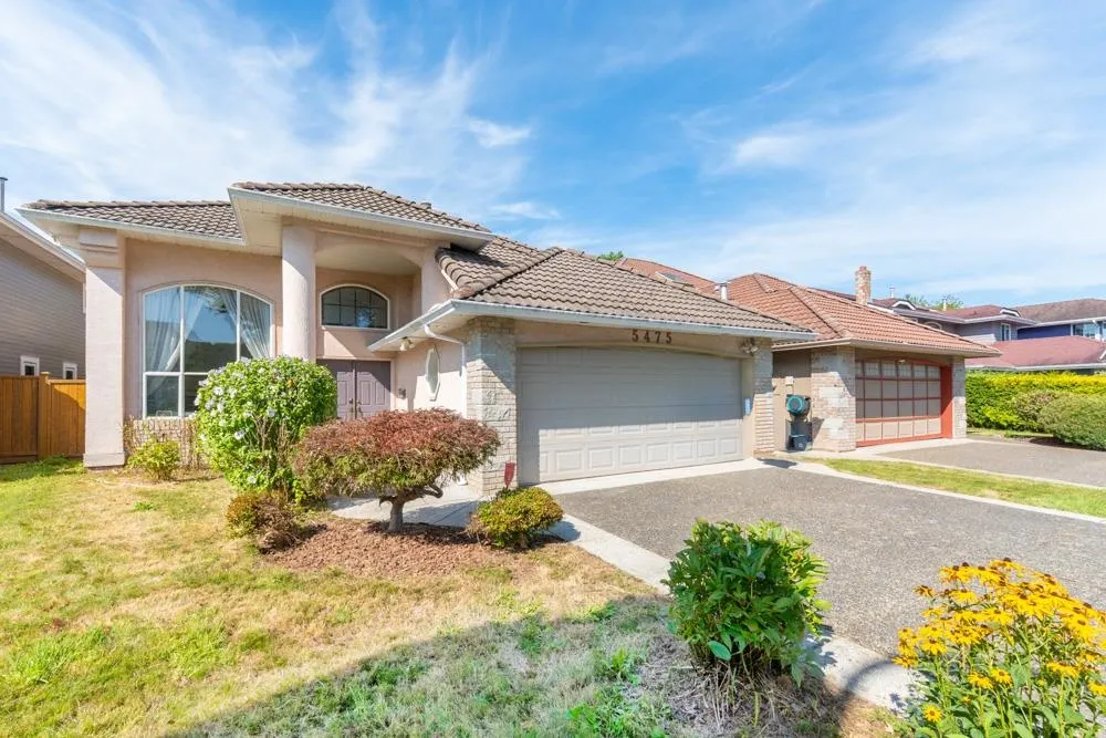 5475 Lackner Crescent