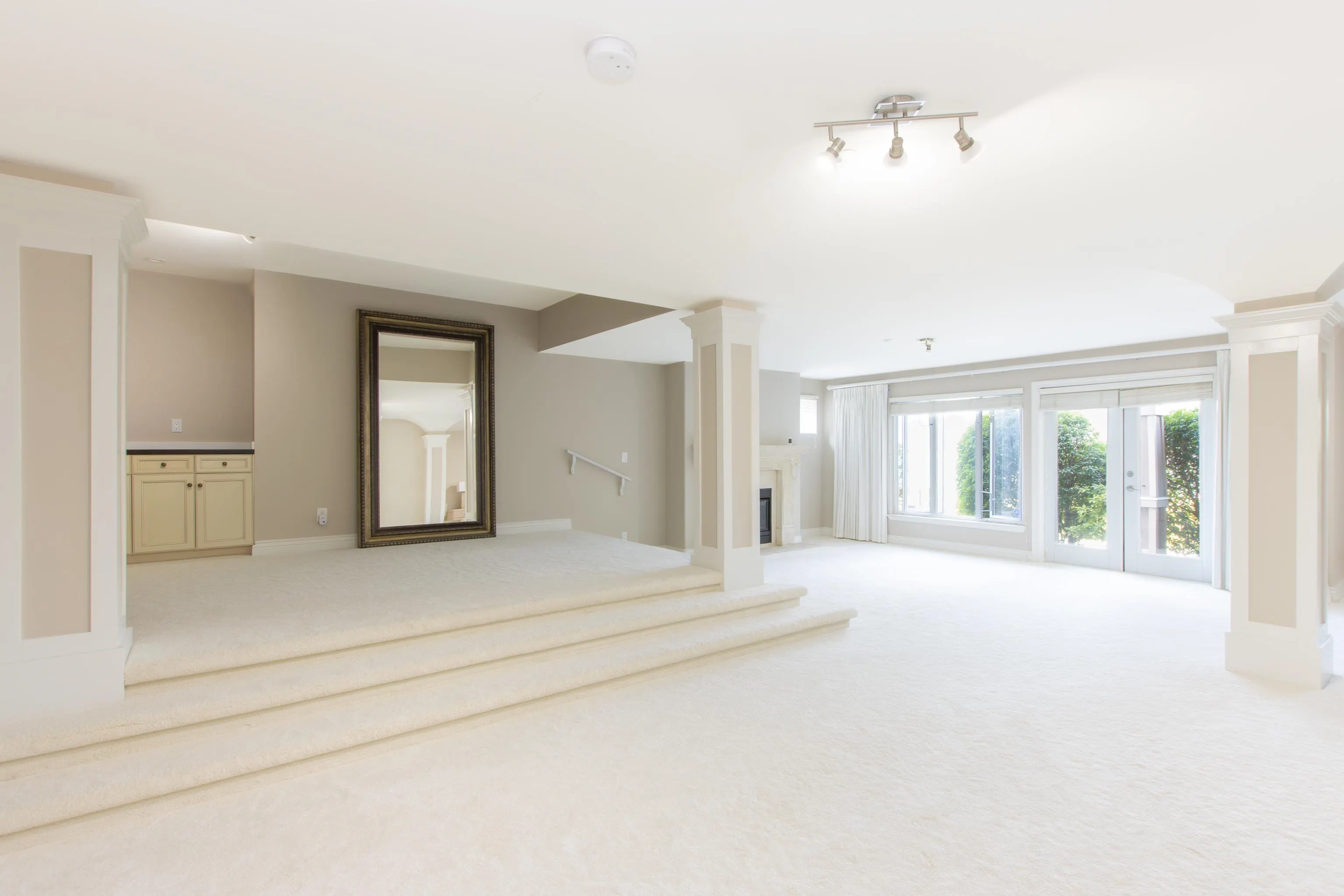 7 Beach Drive