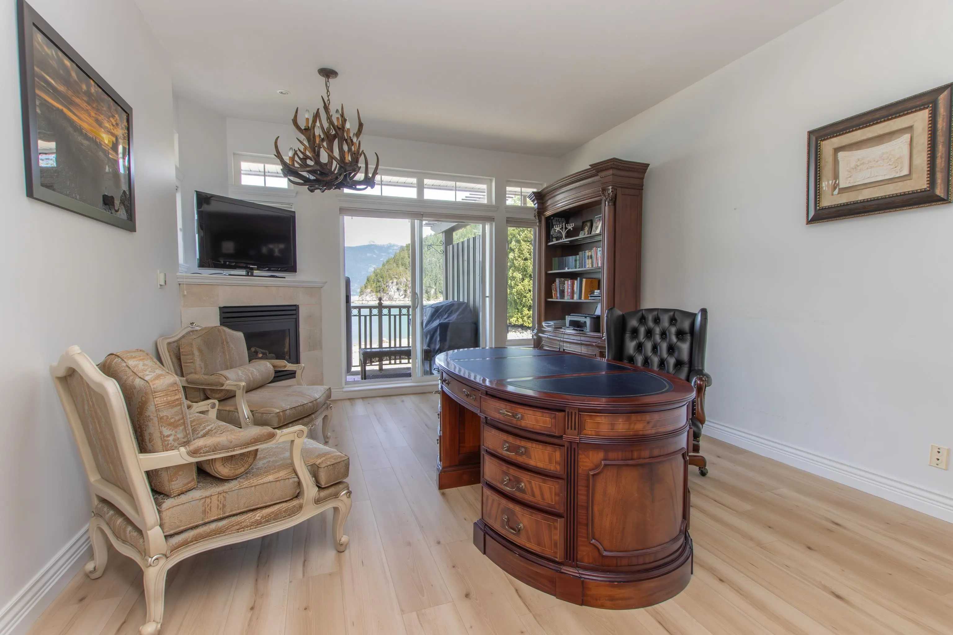 7 Beach Drive