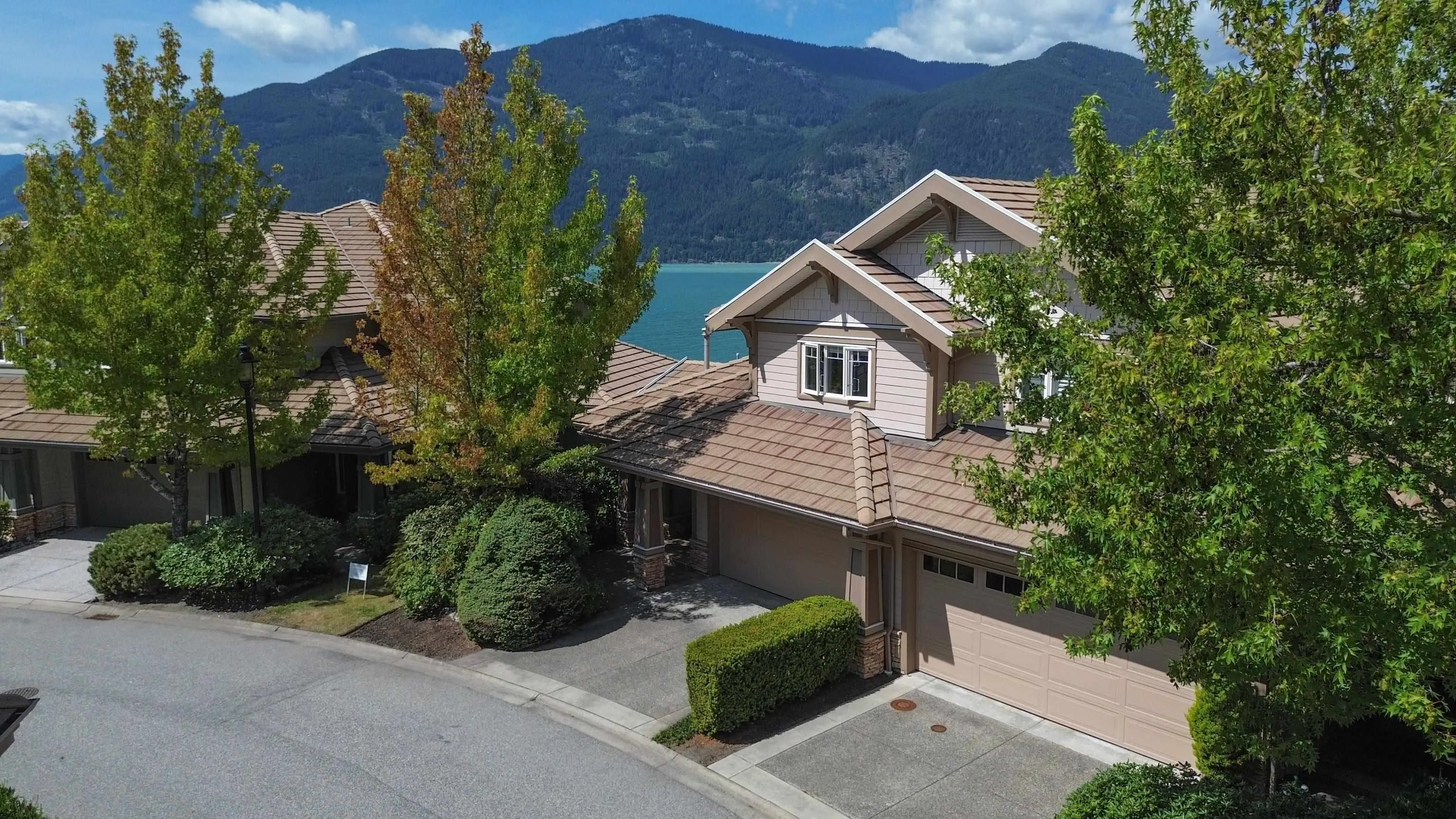 7 Beach Drive