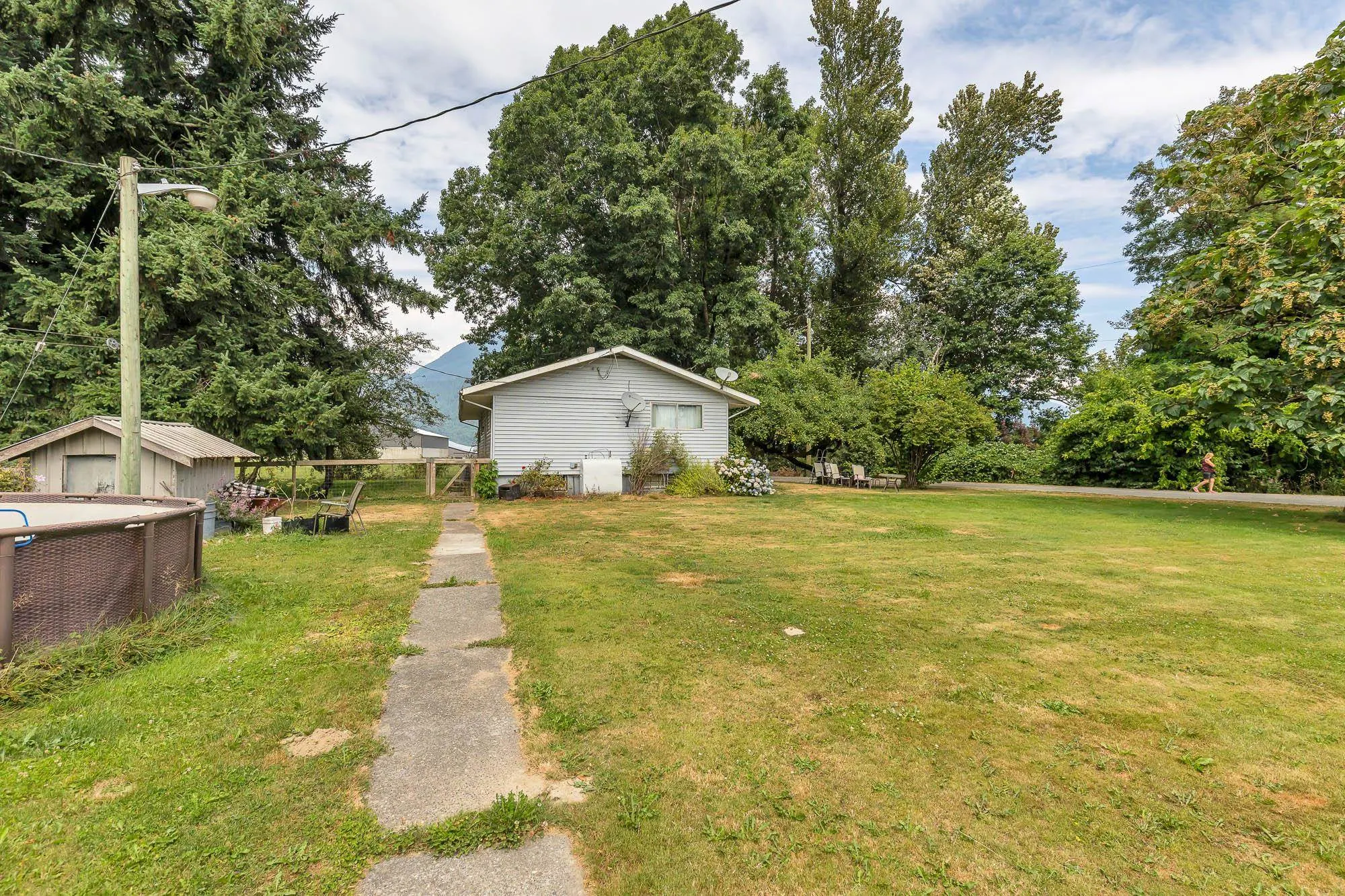 8591 Howell Road