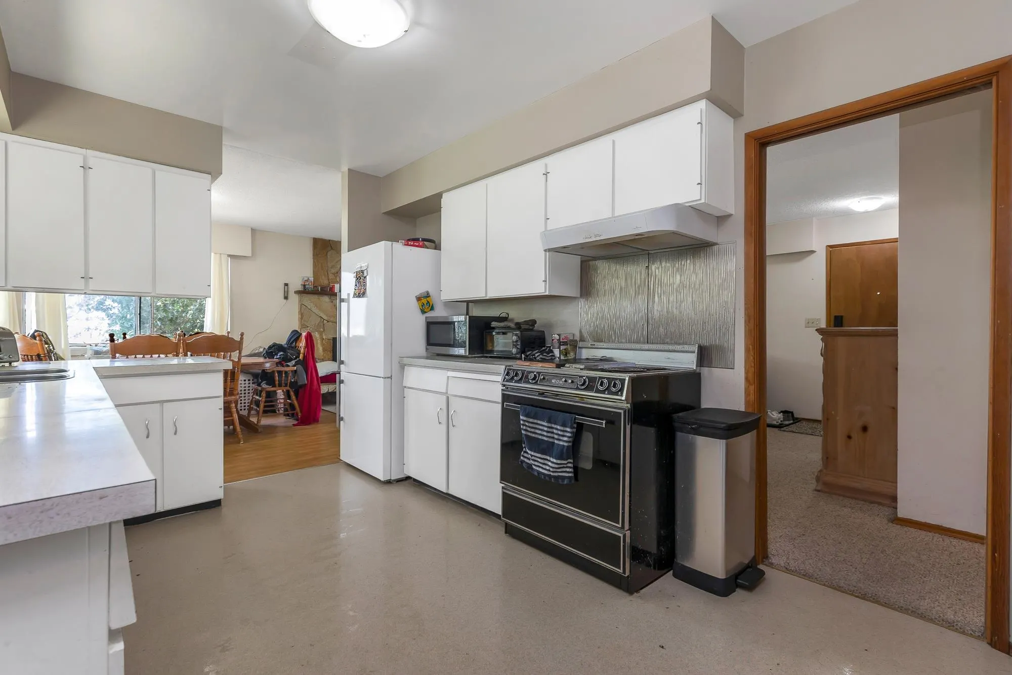 8591 Howell Road