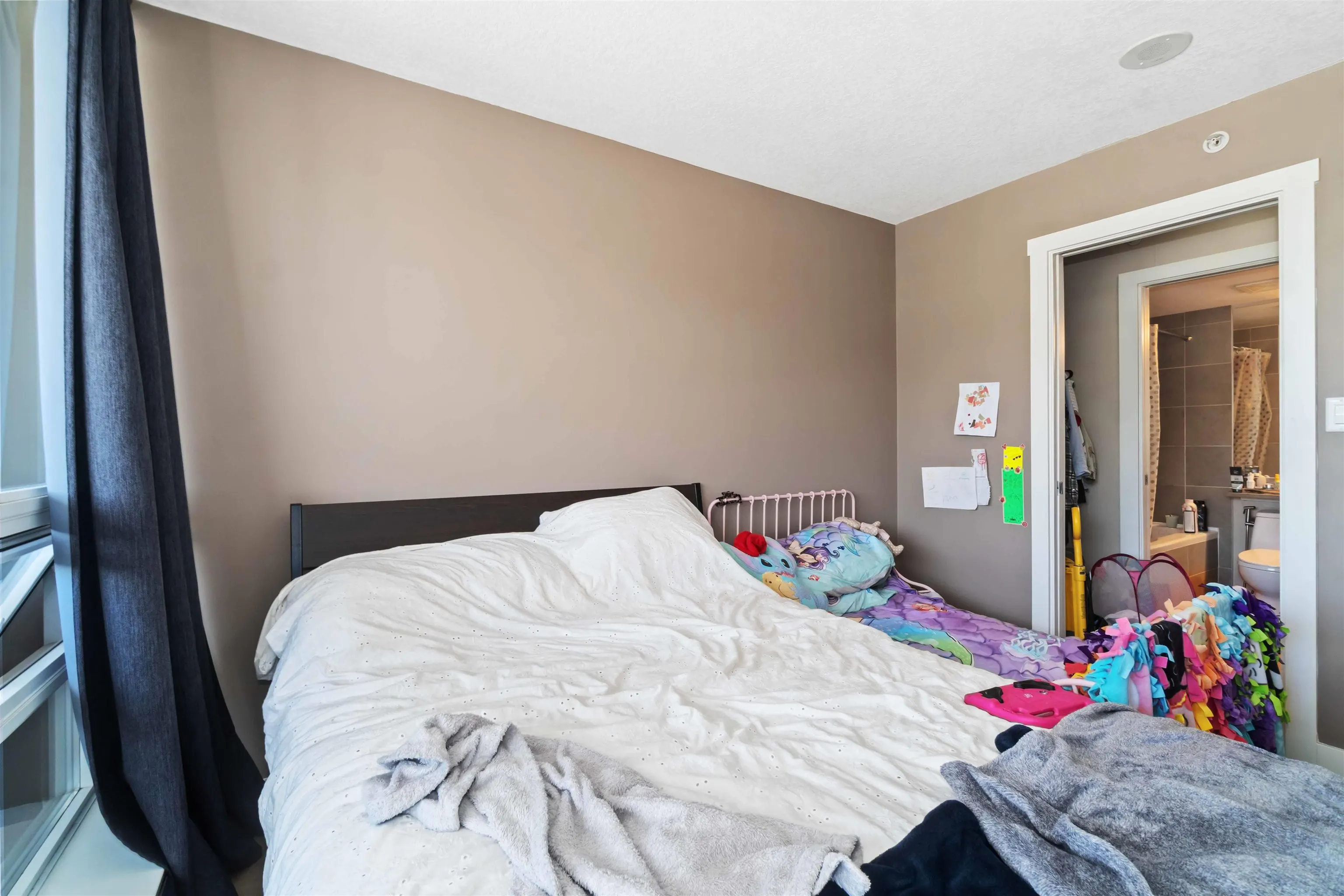 2102 2978 Glen Drive