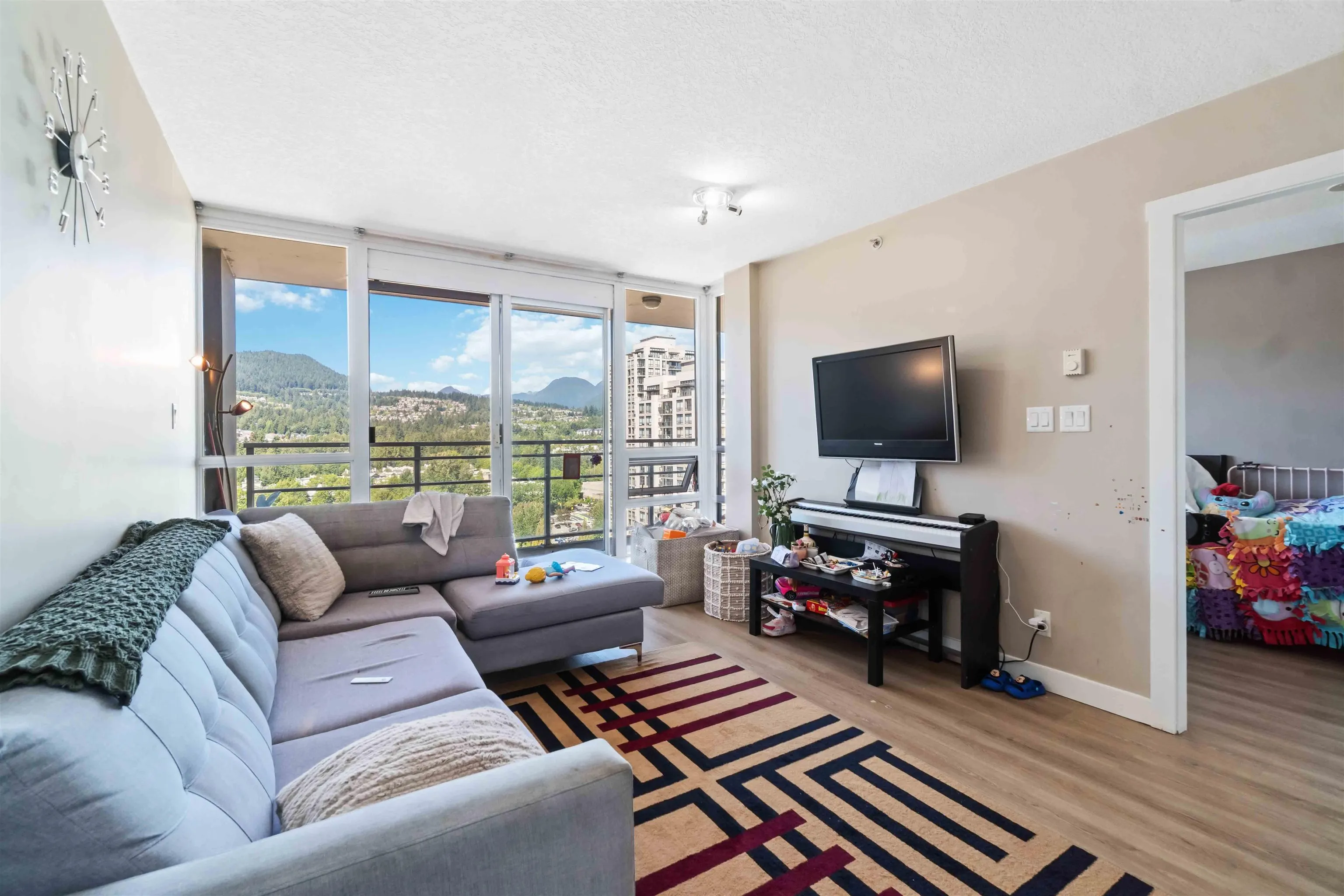 2102 2978 Glen Drive