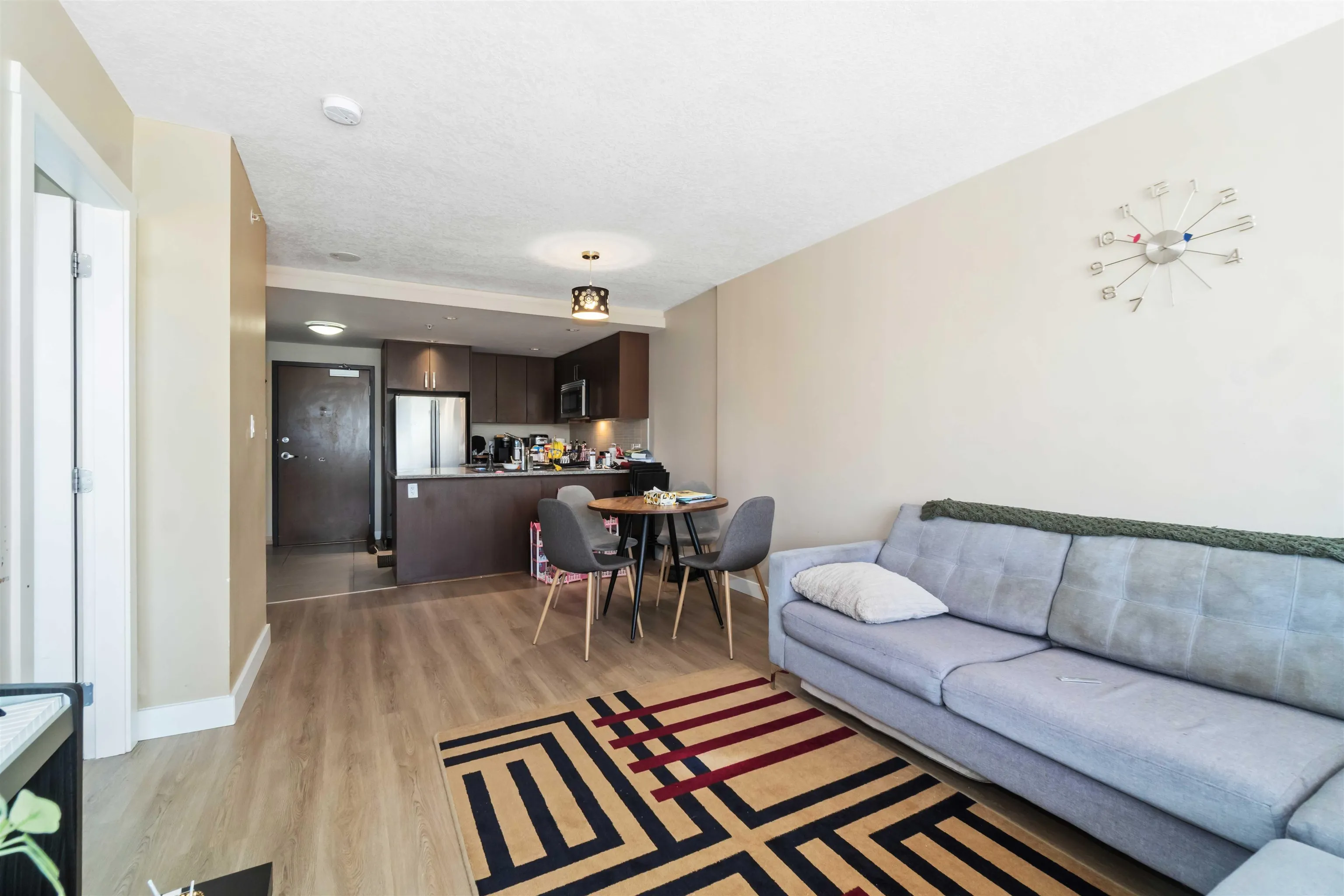 2102 2978 Glen Drive