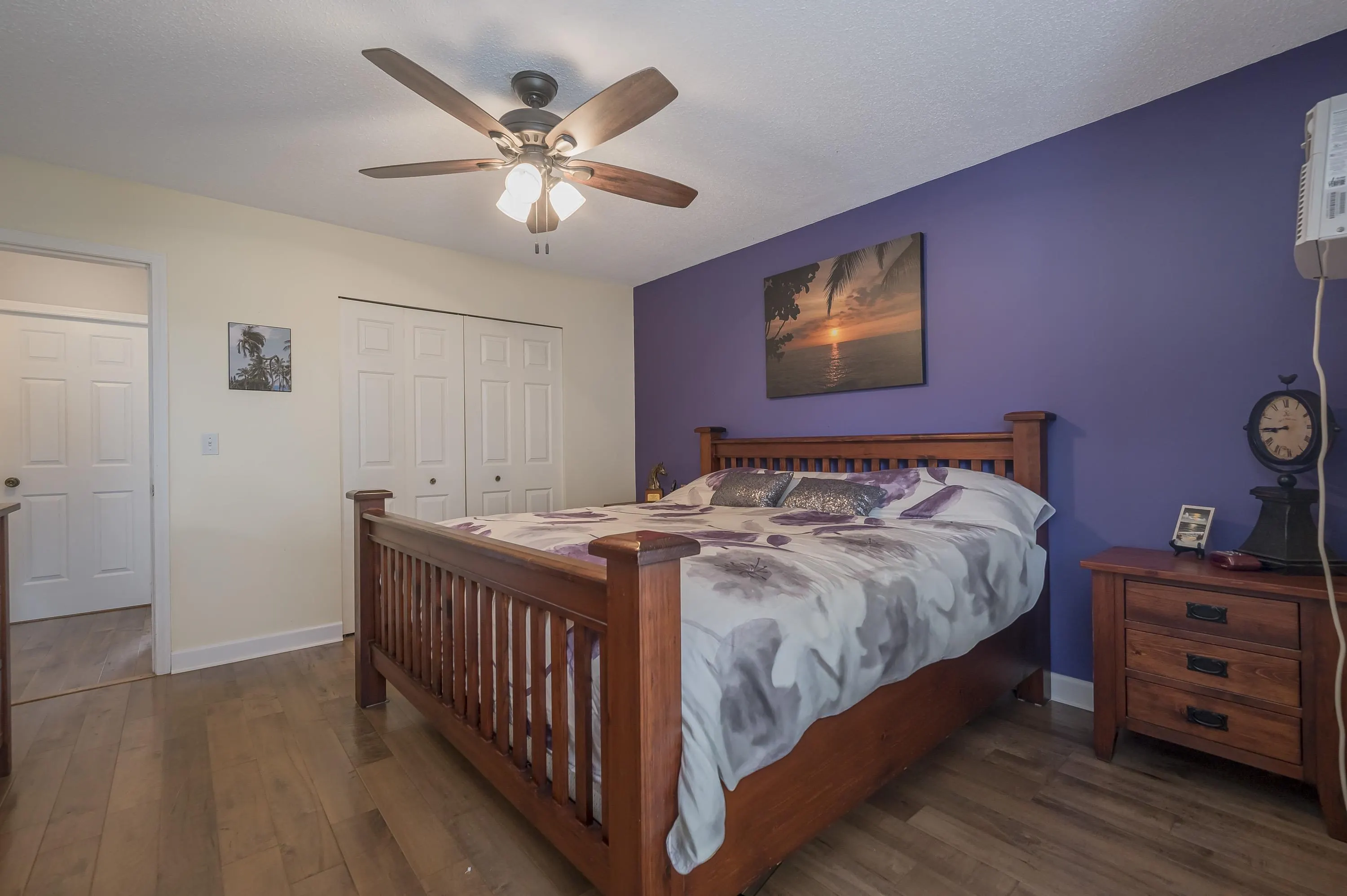 6743 196b Place