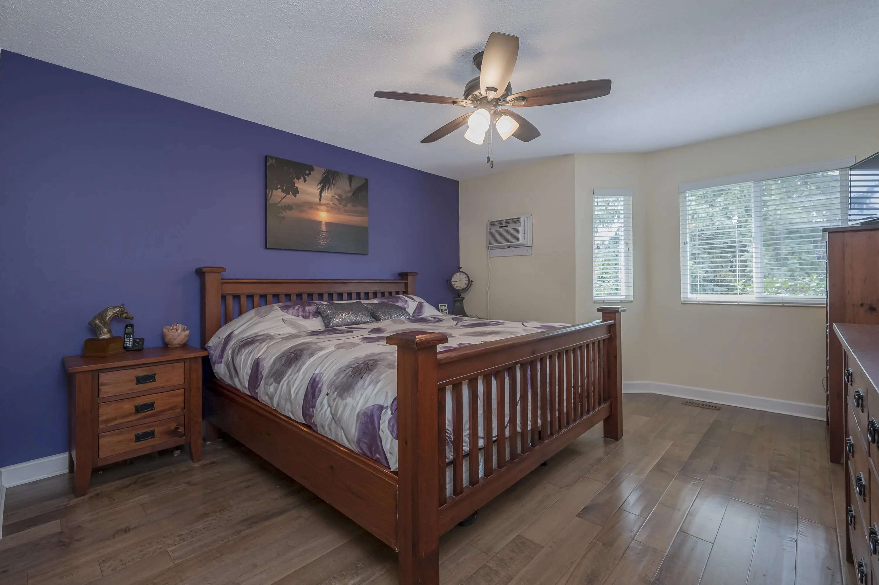 6743 196b Place