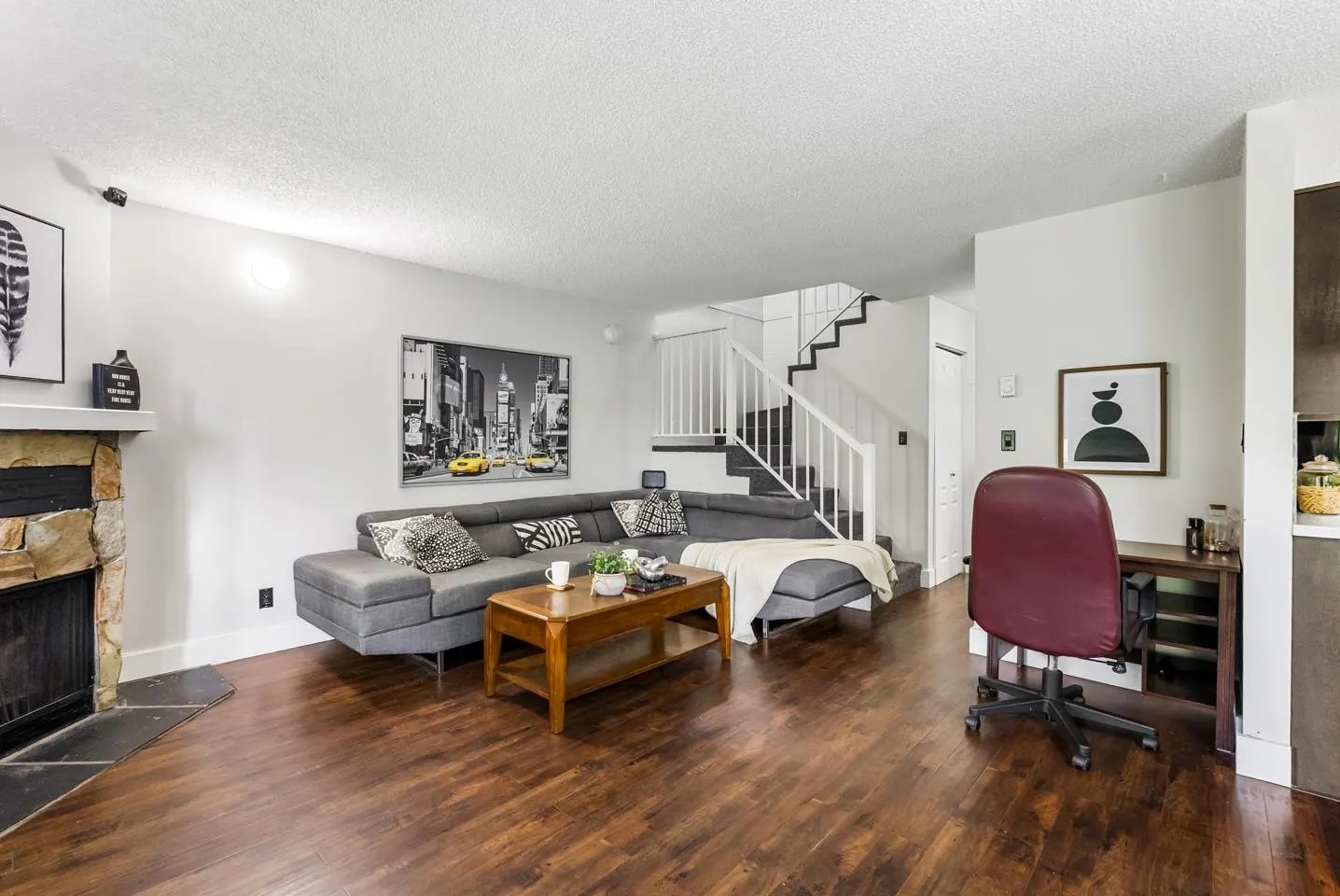 207 7144 133b Street
