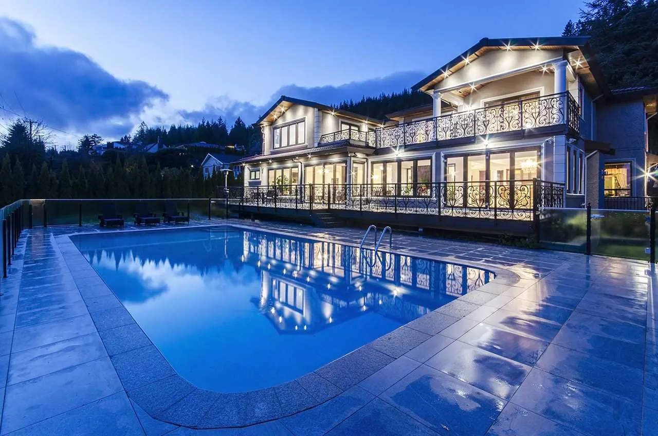 1118 Crestline Road