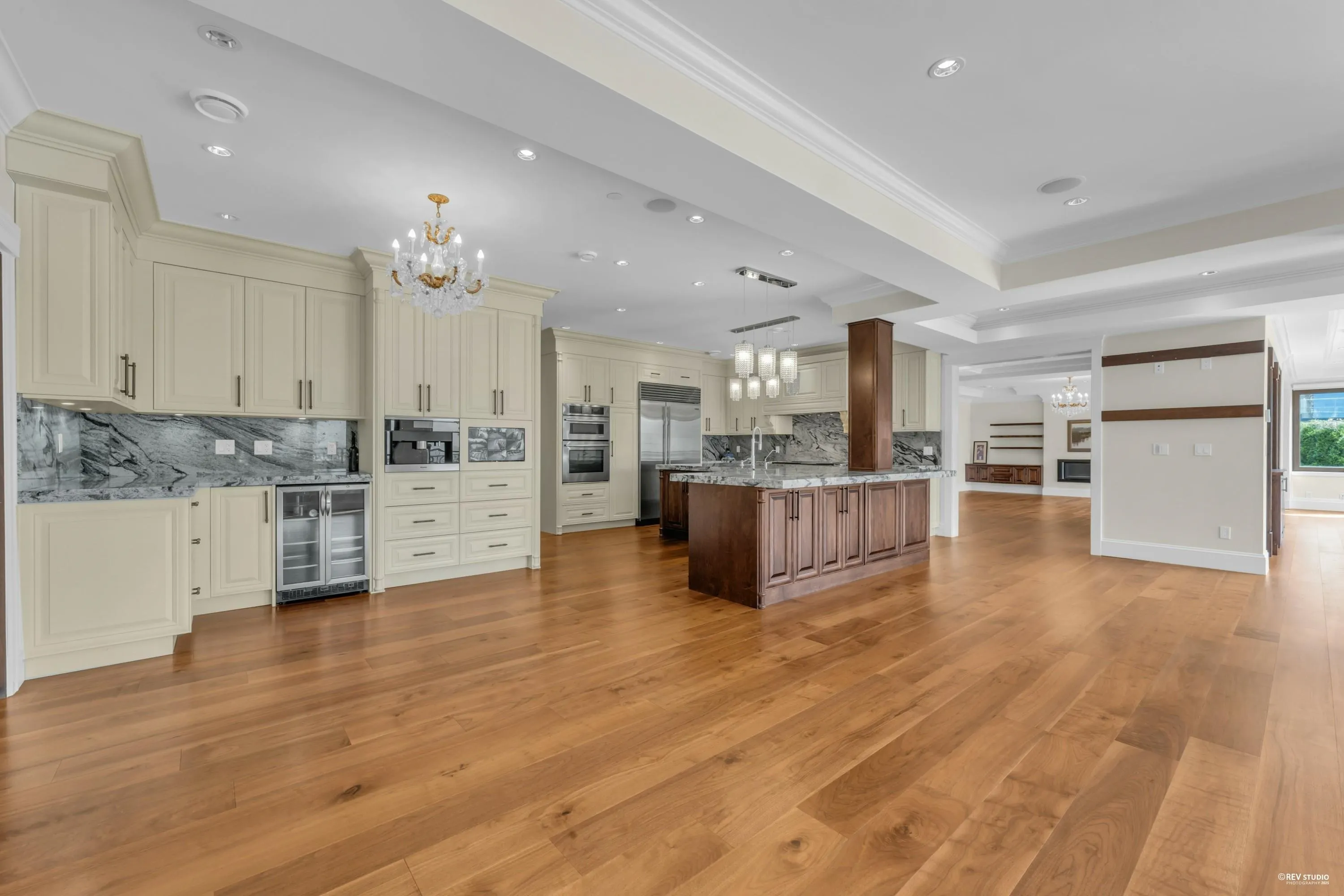 1118 Crestline Road