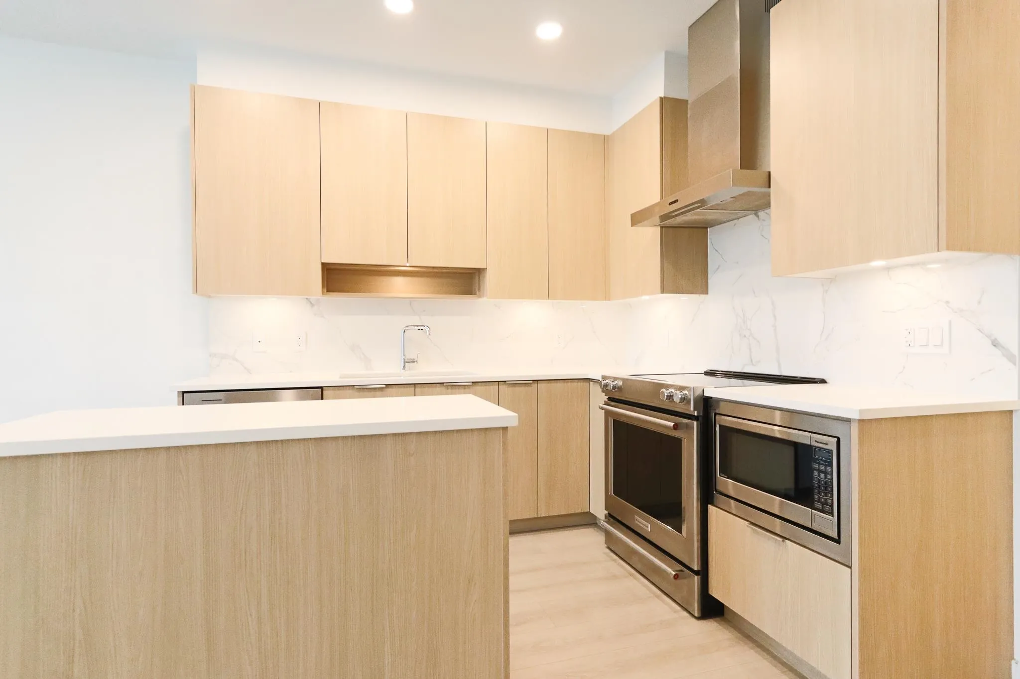107 7799 17th Street