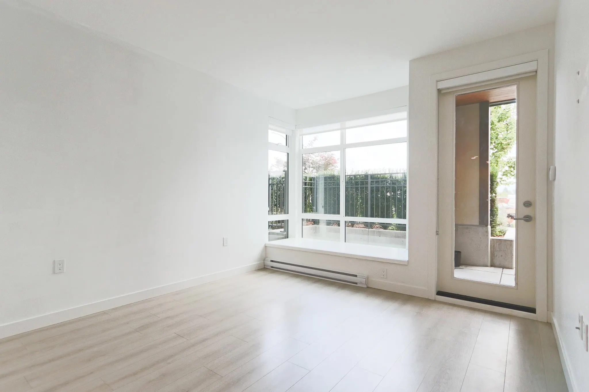 107 7799 17th Street
