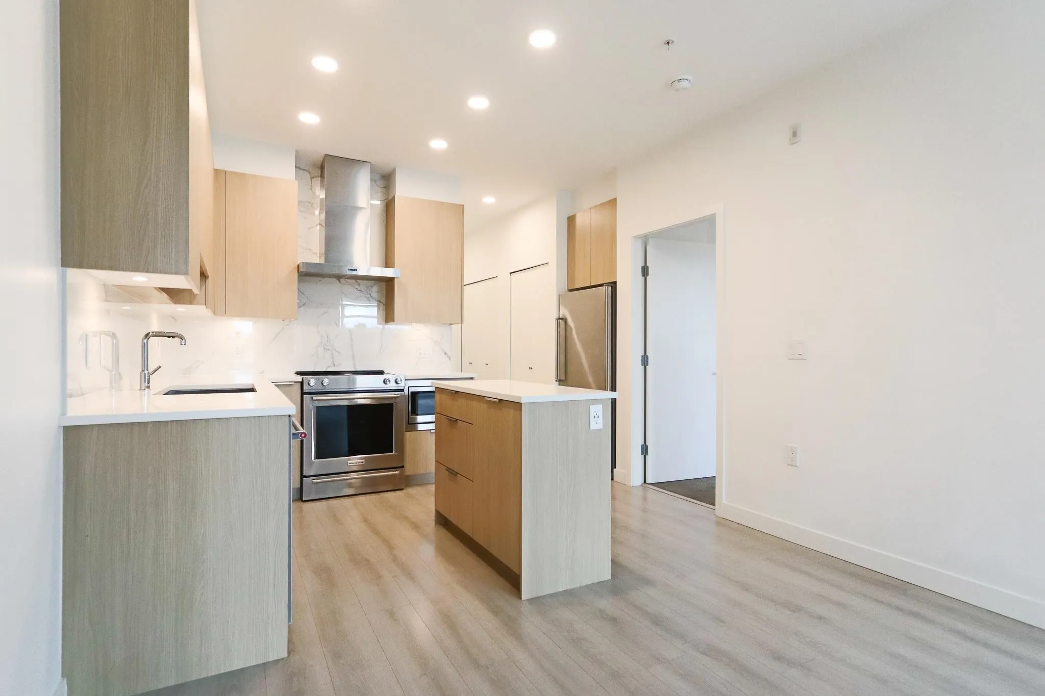 107 7799 17th Street