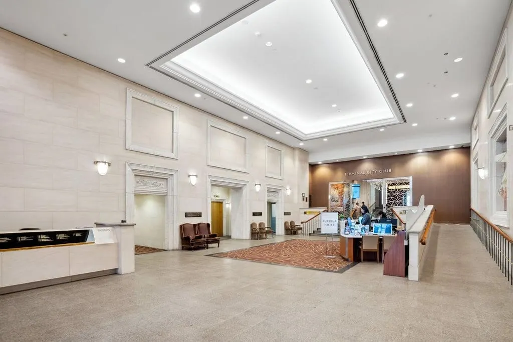 2703 837 W Hastings Street