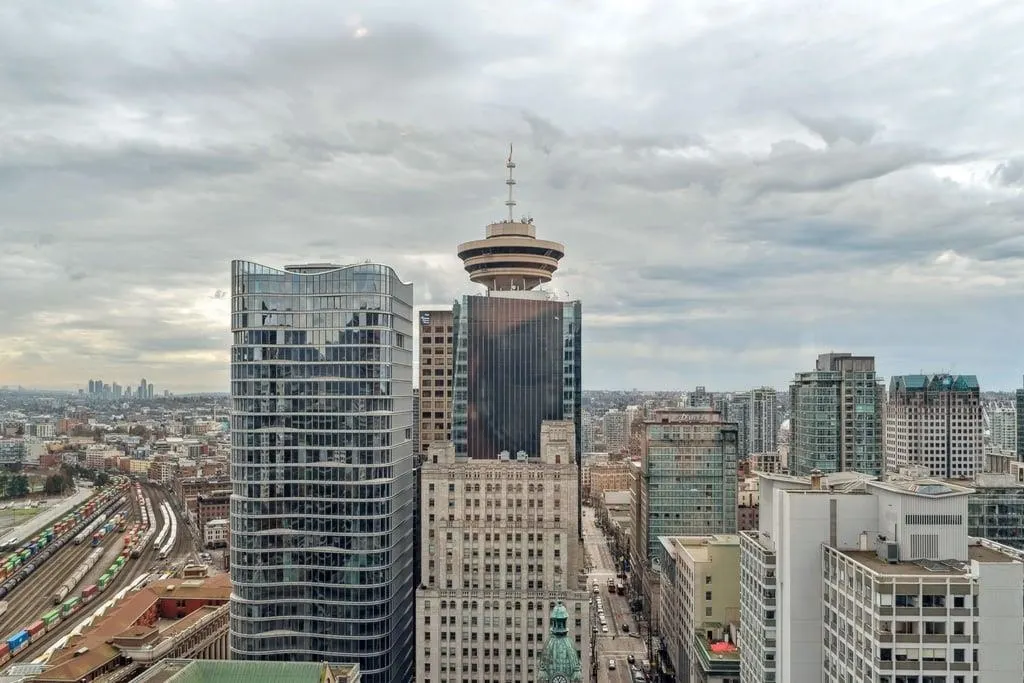 2703 837 W Hastings Street
