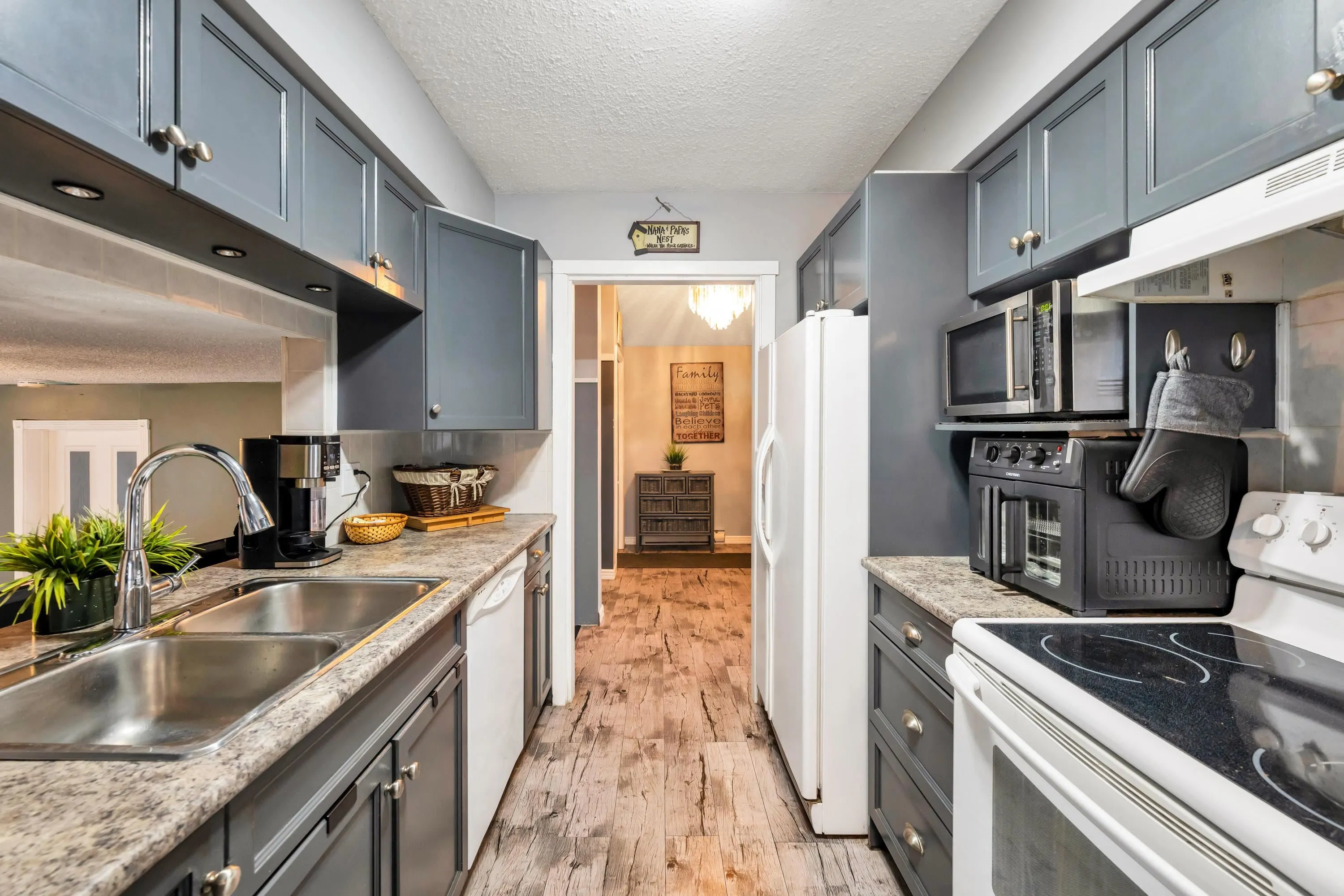 31544 Sunnyside Crescent