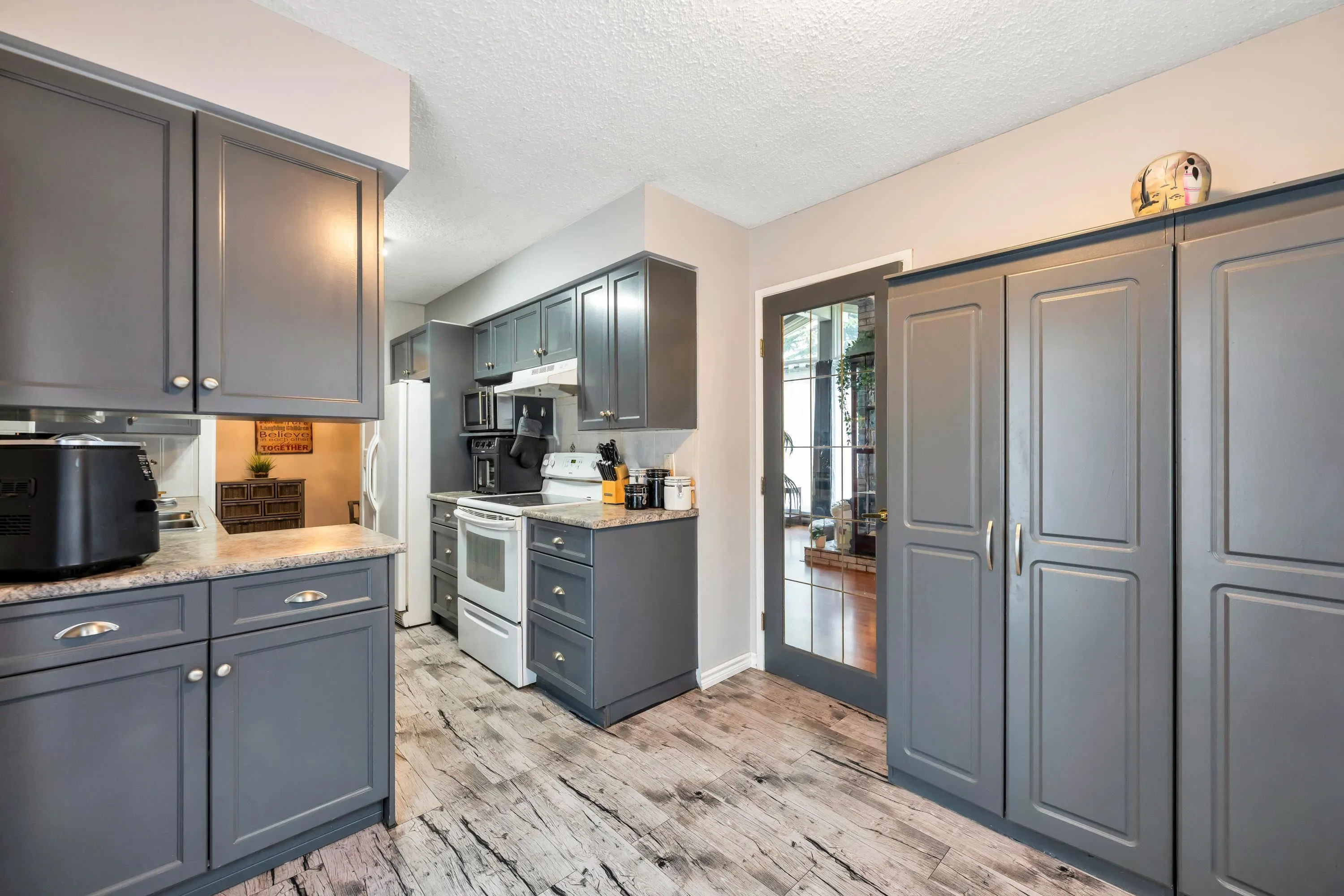 31544 Sunnyside Crescent