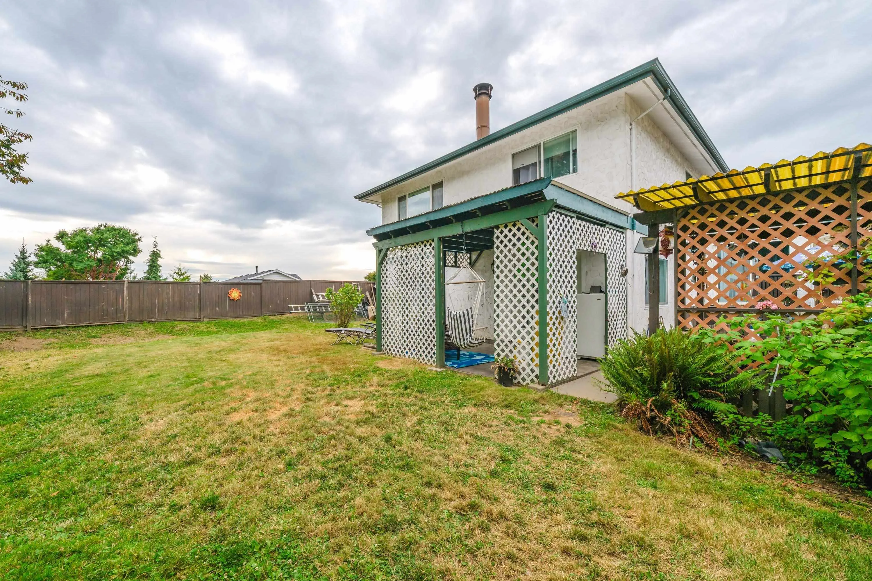 31544 Sunnyside Crescent