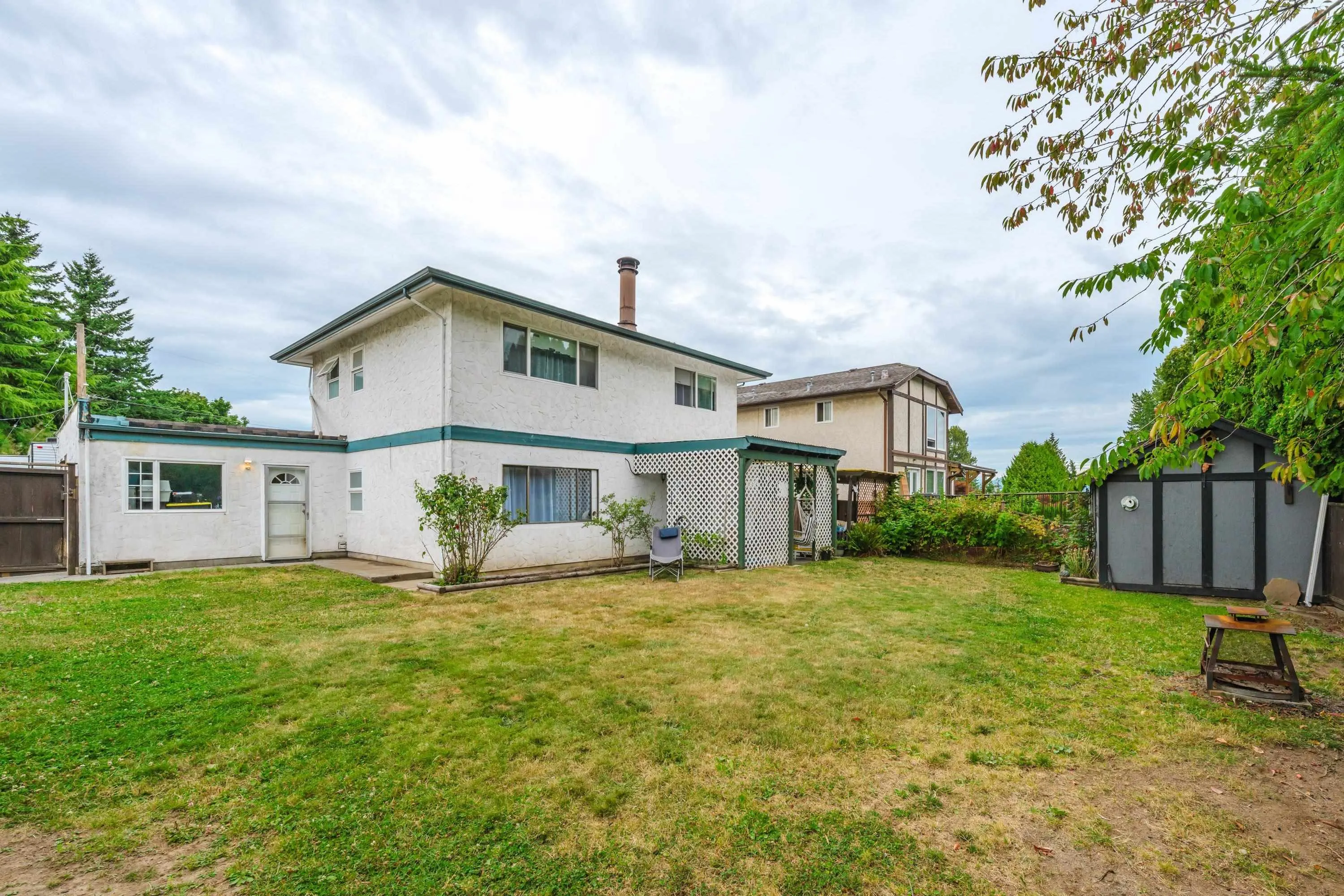 31544 Sunnyside Crescent