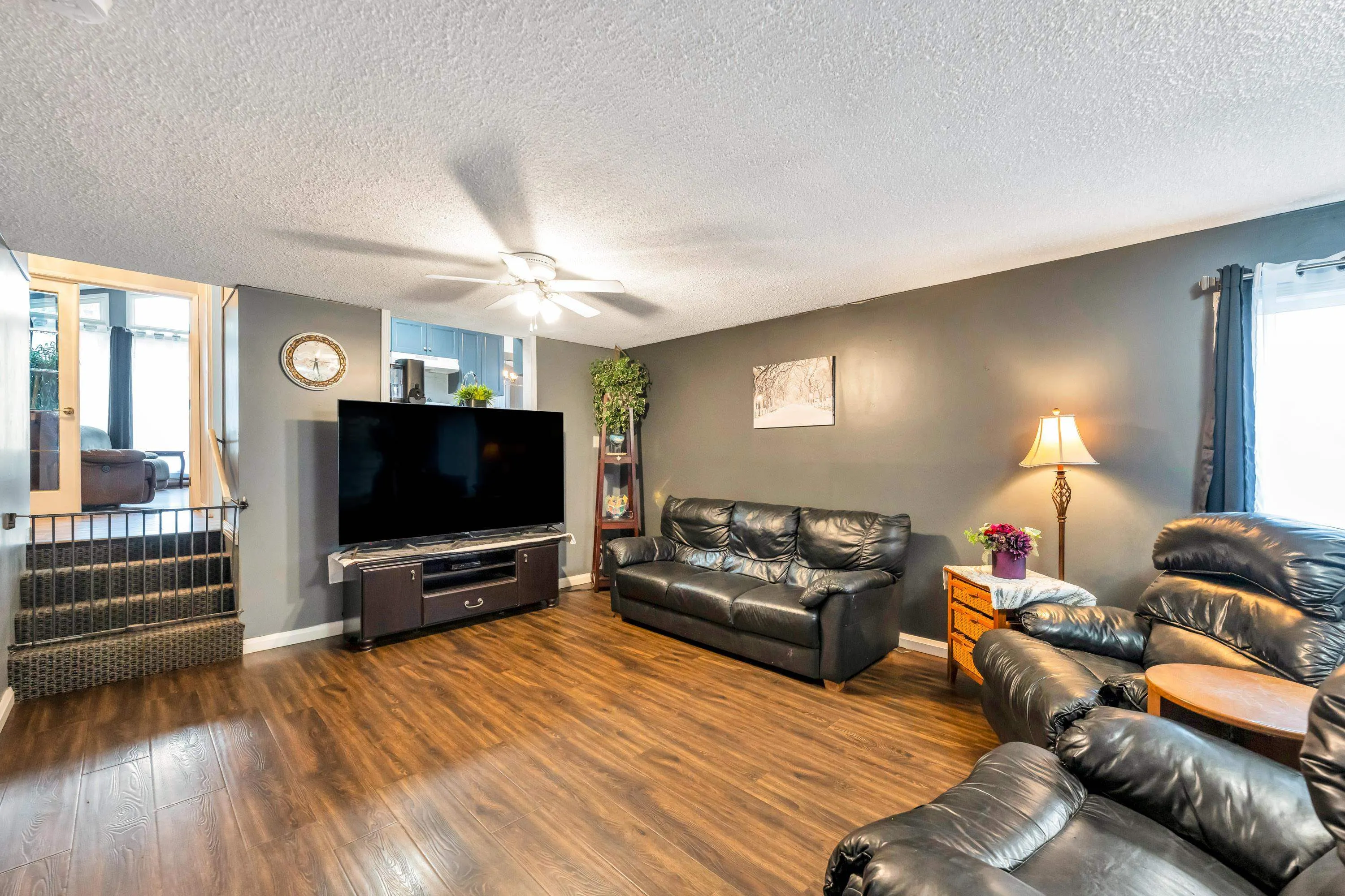 31544 Sunnyside Crescent