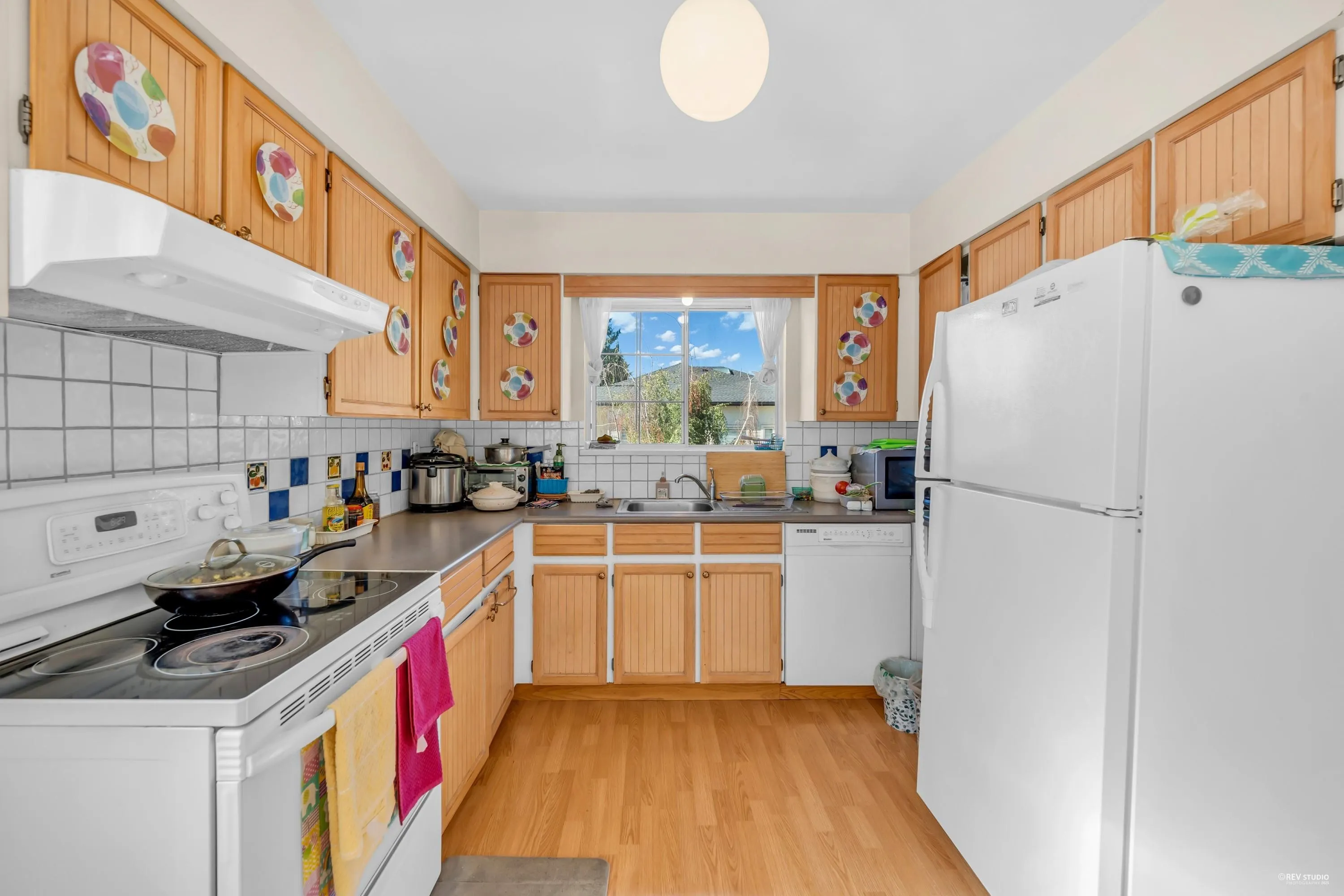 9040 Glenallan Gate