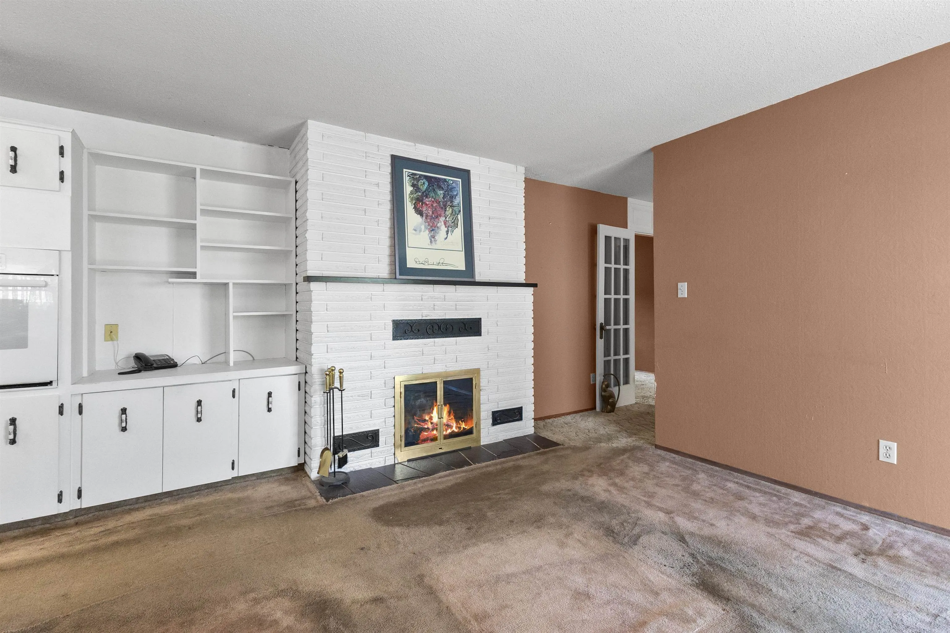 2643 Sunnyside Crescent