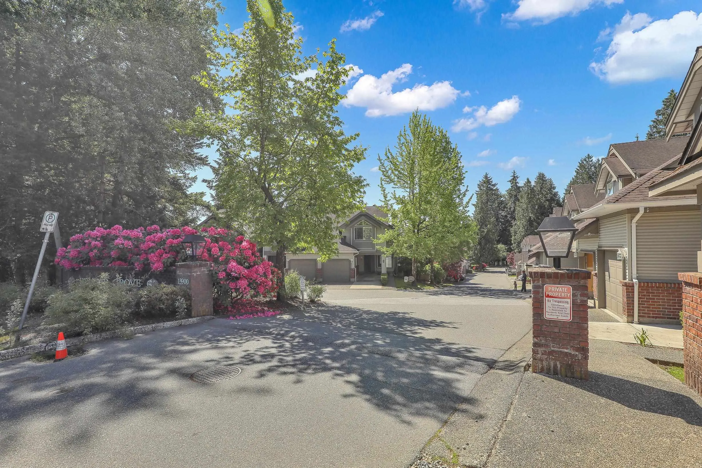 411 13900 Hyland Road