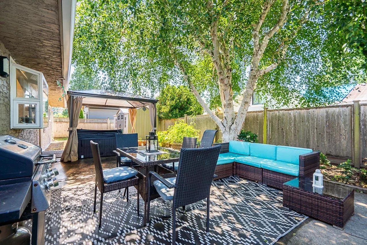 173 English Bluff Road