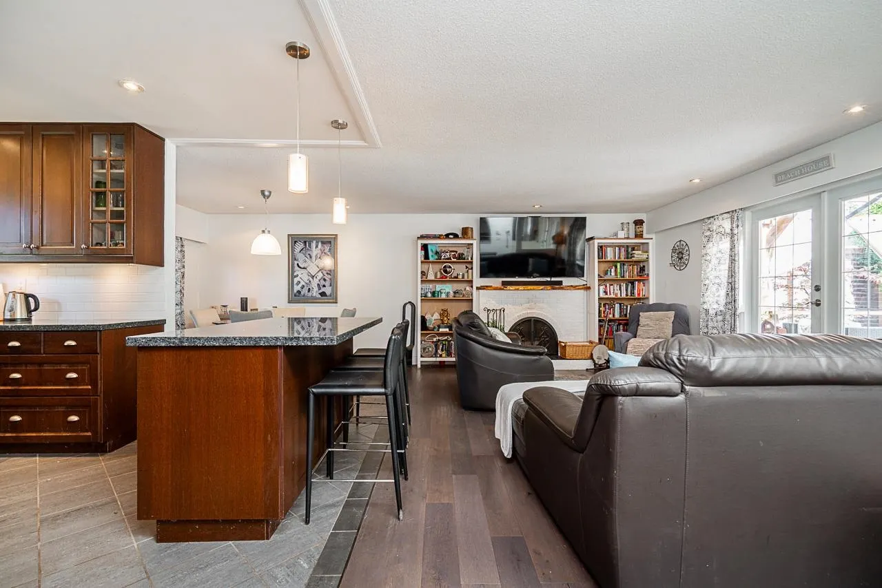 173 English Bluff Road